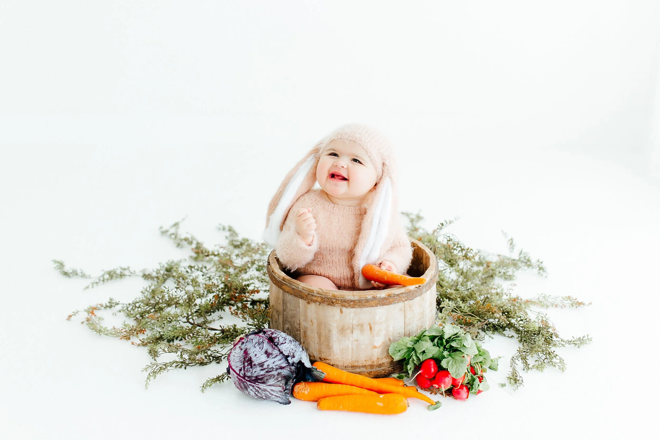Baby Bunny Mini Sessions | Easter Mini Session Setup for Photographers | Springfield Missouri Studio Photography