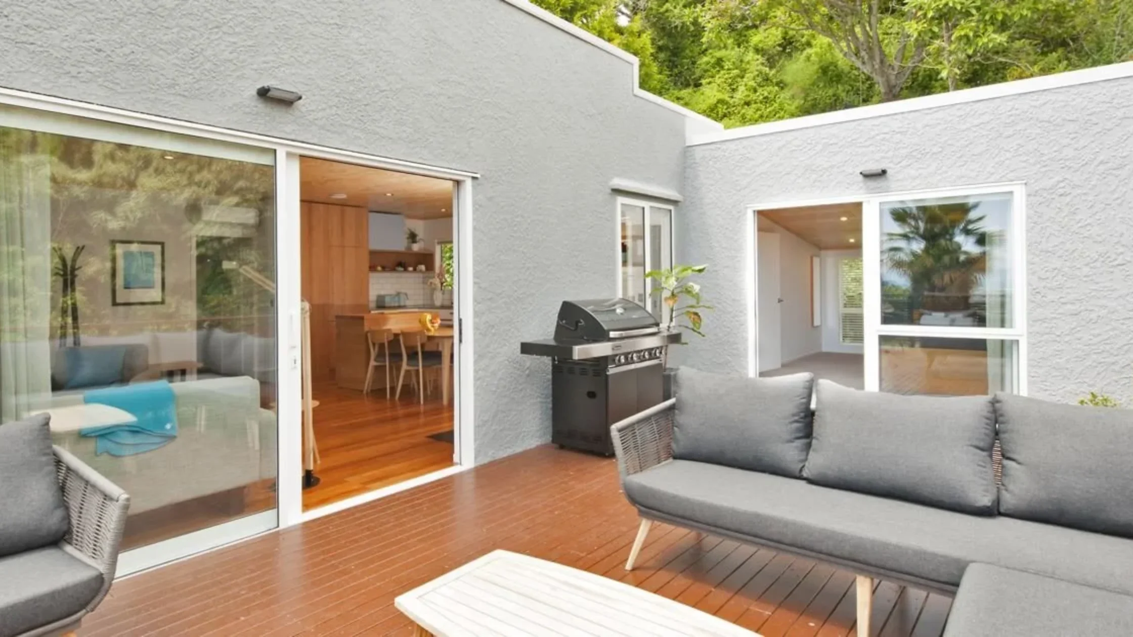 Enhancing Your Outdoor Living: Trending Deck and Veranda Designs for NZ Homes