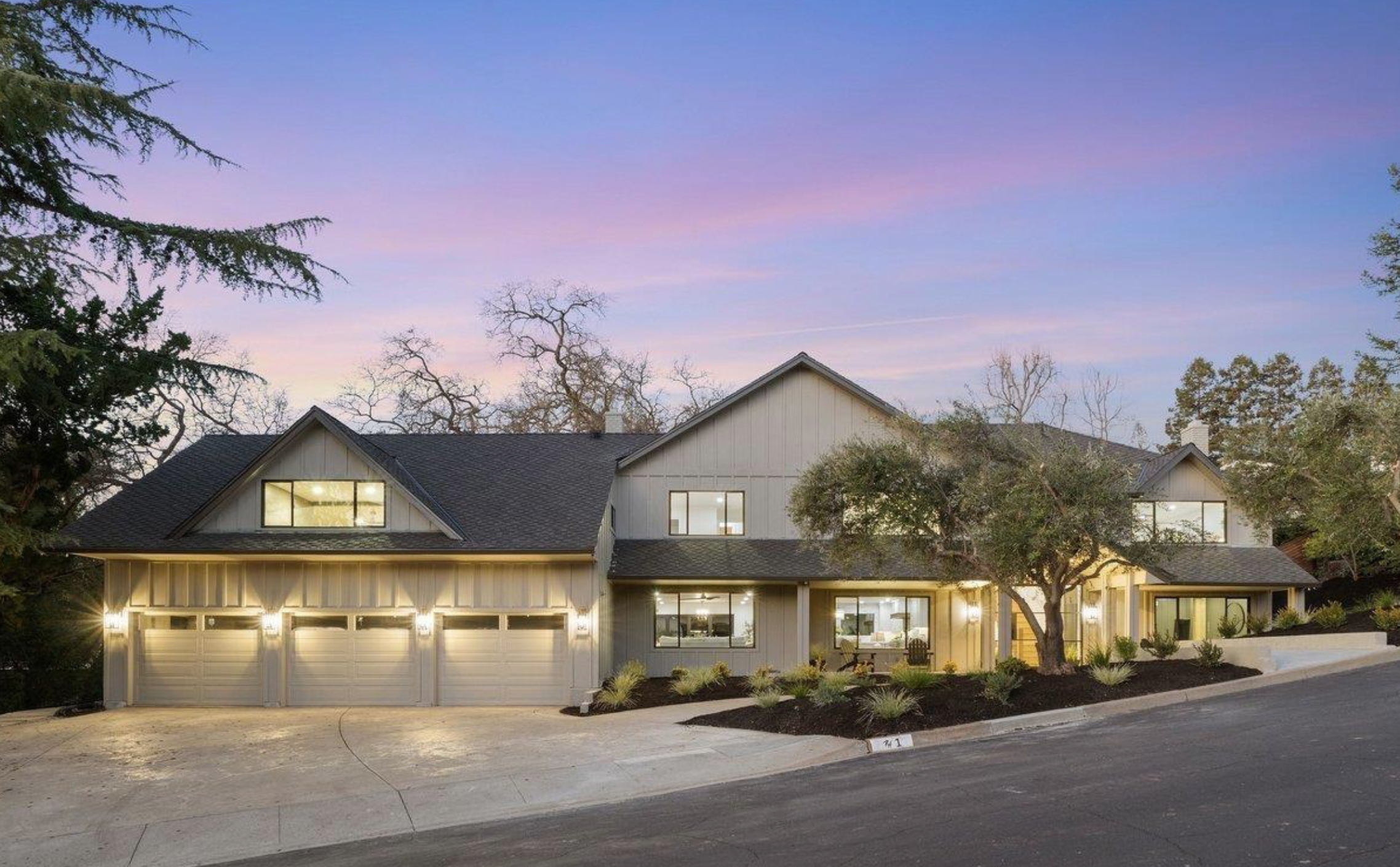 Alamo, CA — James Hardie® Board &amp; Batten Siding