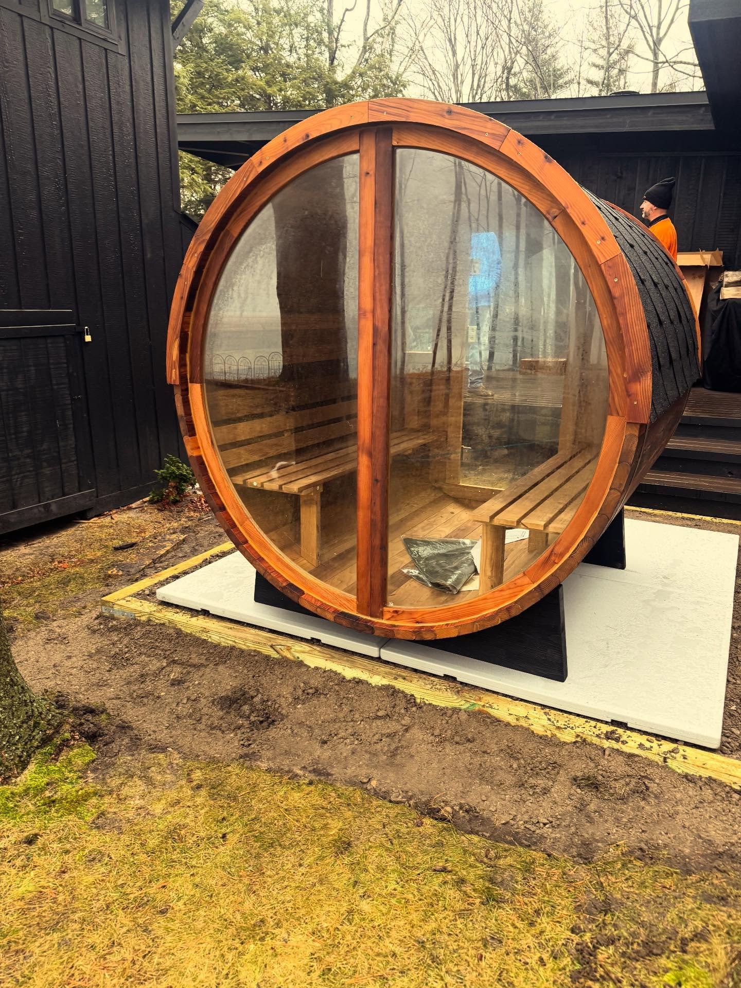 Cedar Sauna is placed and ready for electrical! 🤗🤗