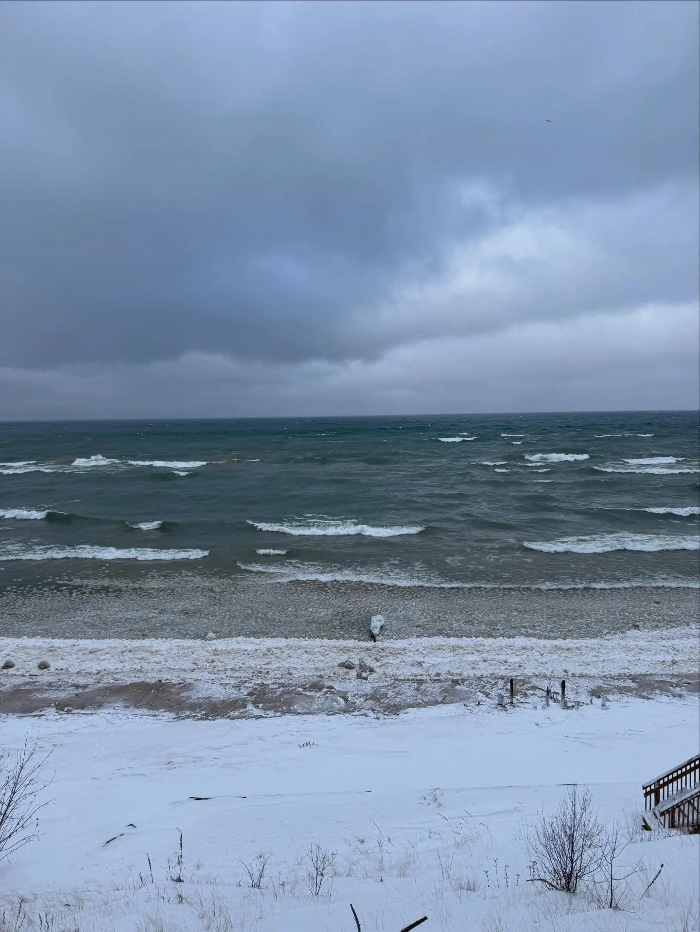 Lake Michigan in winter might rival the summer in how stunning it looks 🌊❄️ .  The sauna install this week is going to be great on days like today 👍