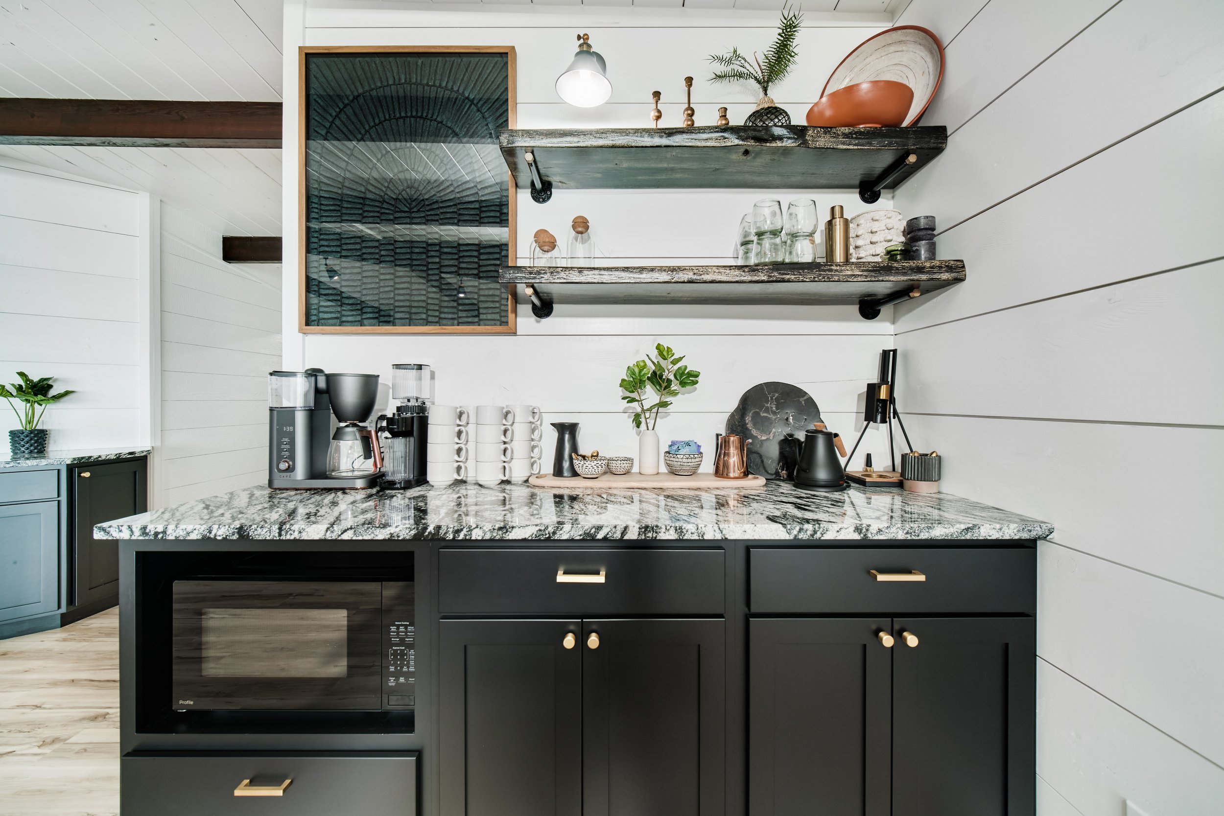 4282_W_Fox_Farm_Rd-30 Matthew Phinney.jpg