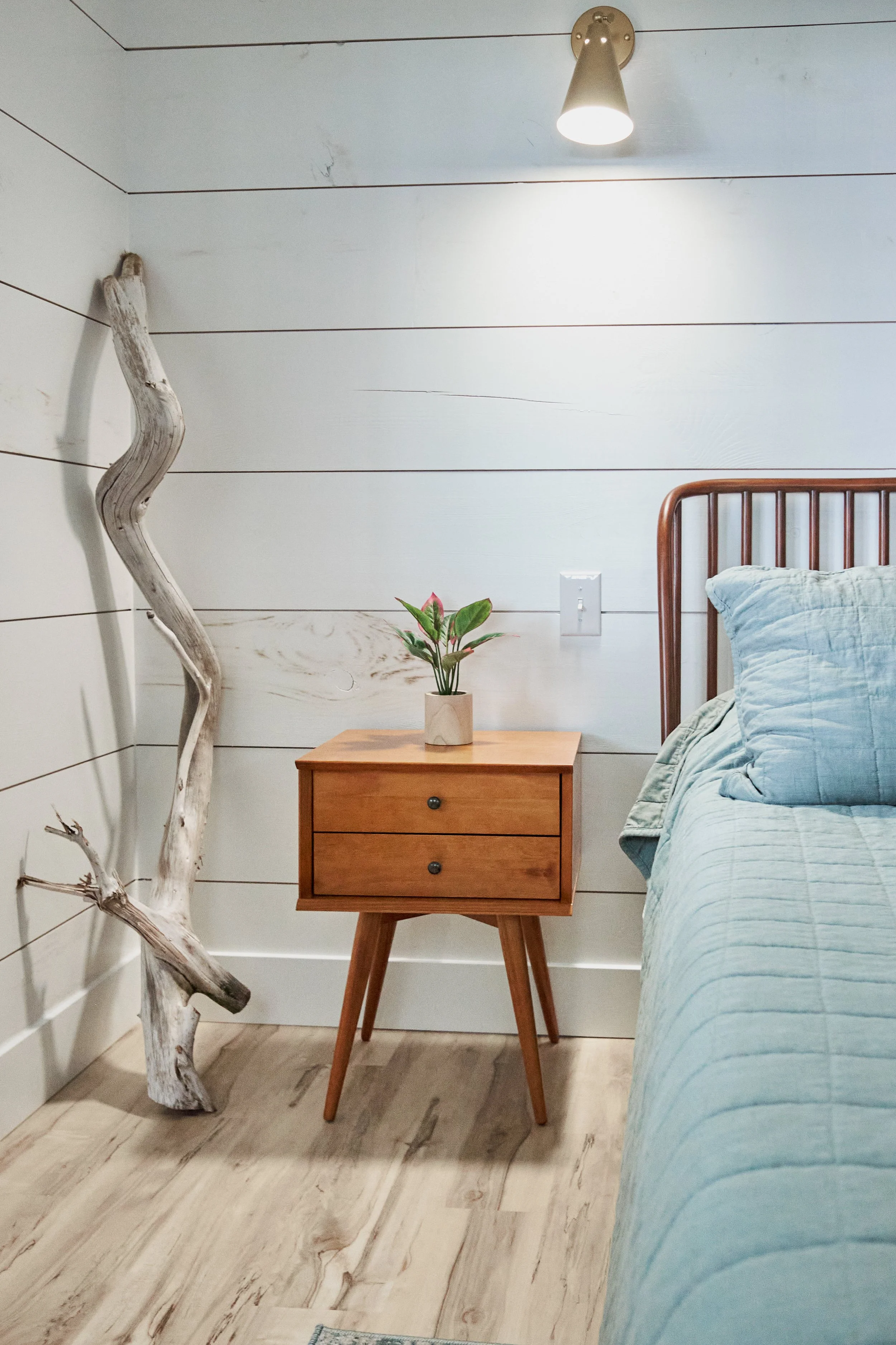 4282_W_Fox_Farm_Rd-02 Matthew Phinney.jpg