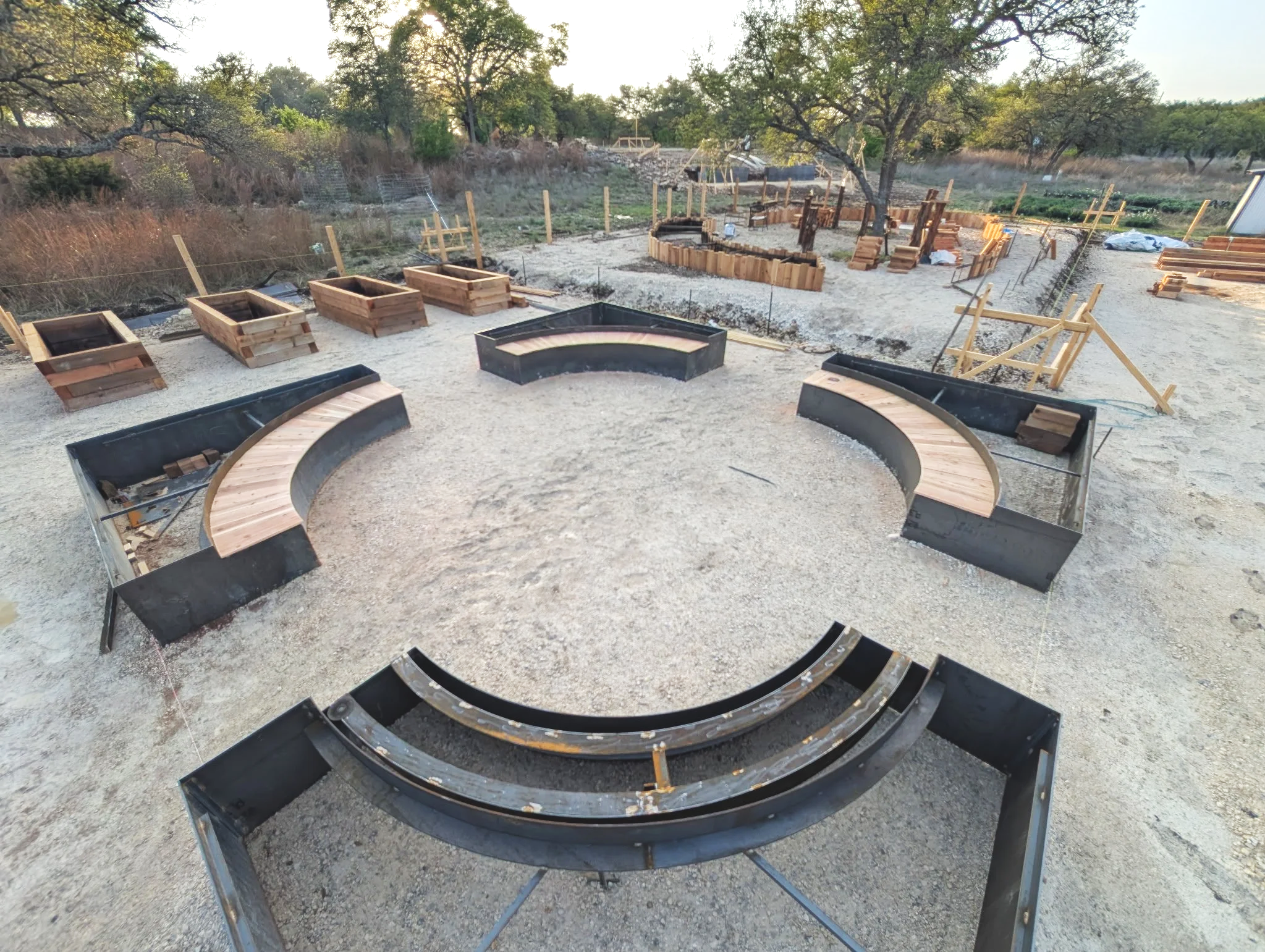 FABRICATION & CONSTRUCTION