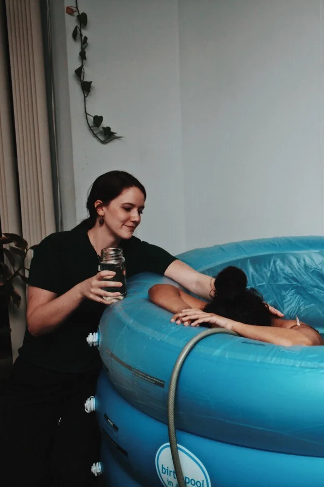 Barrie Birth Doula & Photographer for Homebirth and Hospital Birth at RVH