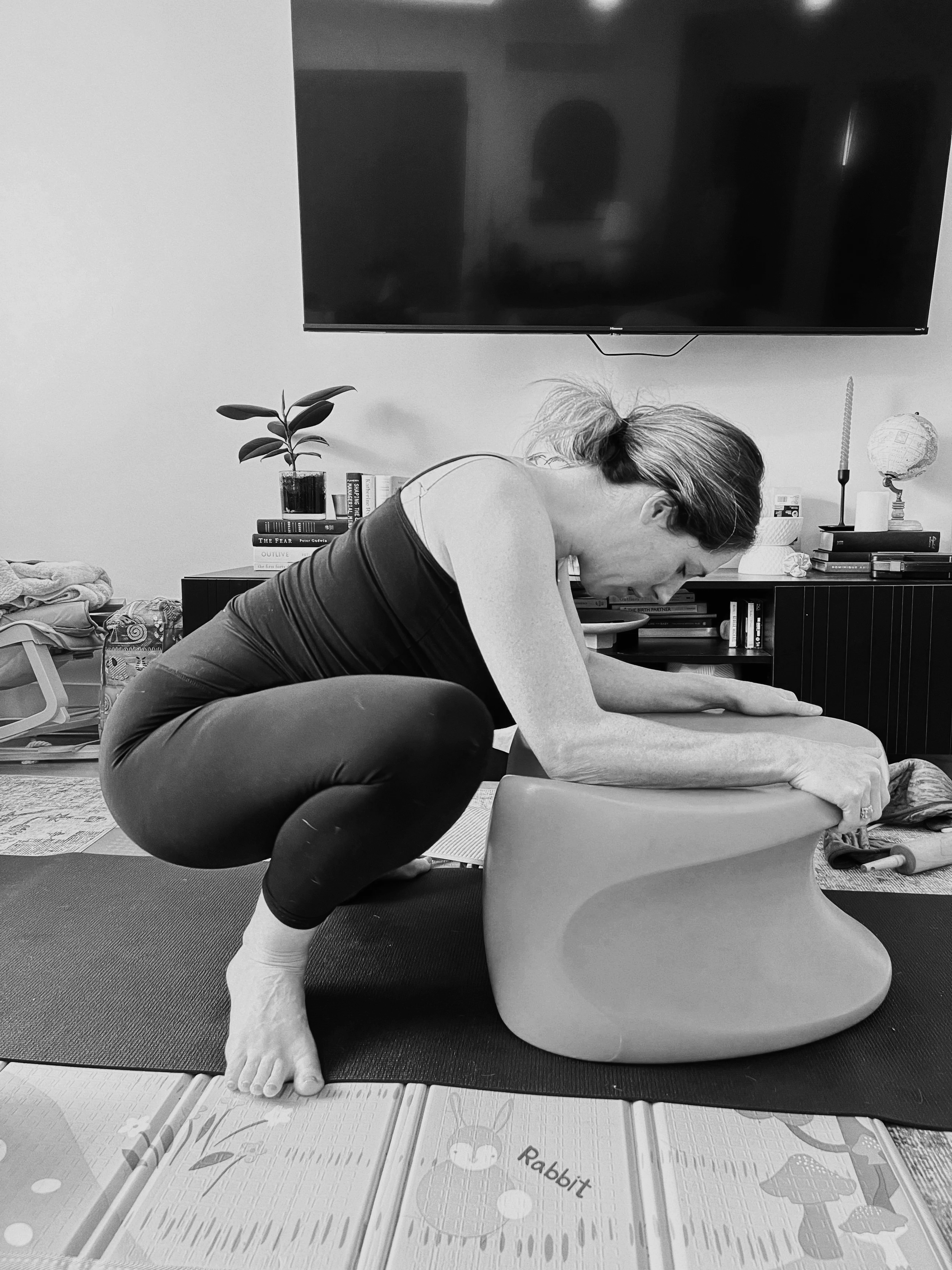 Luxury Prenatal Classes In Home: Prenatal Yoga & Childbirth Preparation in Collingwood, Stayner, Barrie, Wasaga Beach