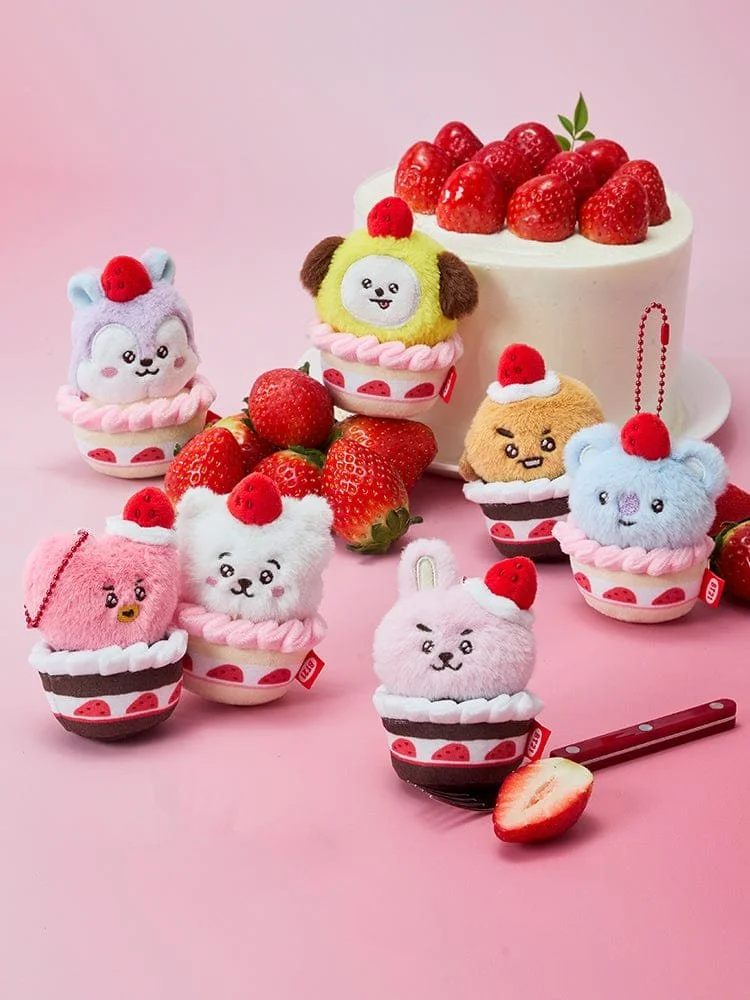 BT21 STRAWBERRY TART PLUSH KEYRING STRAWBERRY PARTY