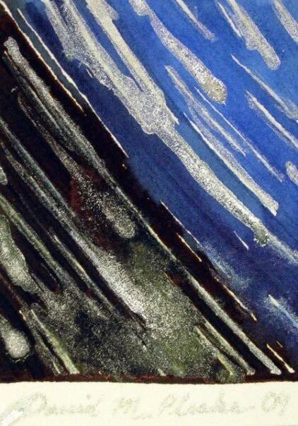 Rotating silver and black