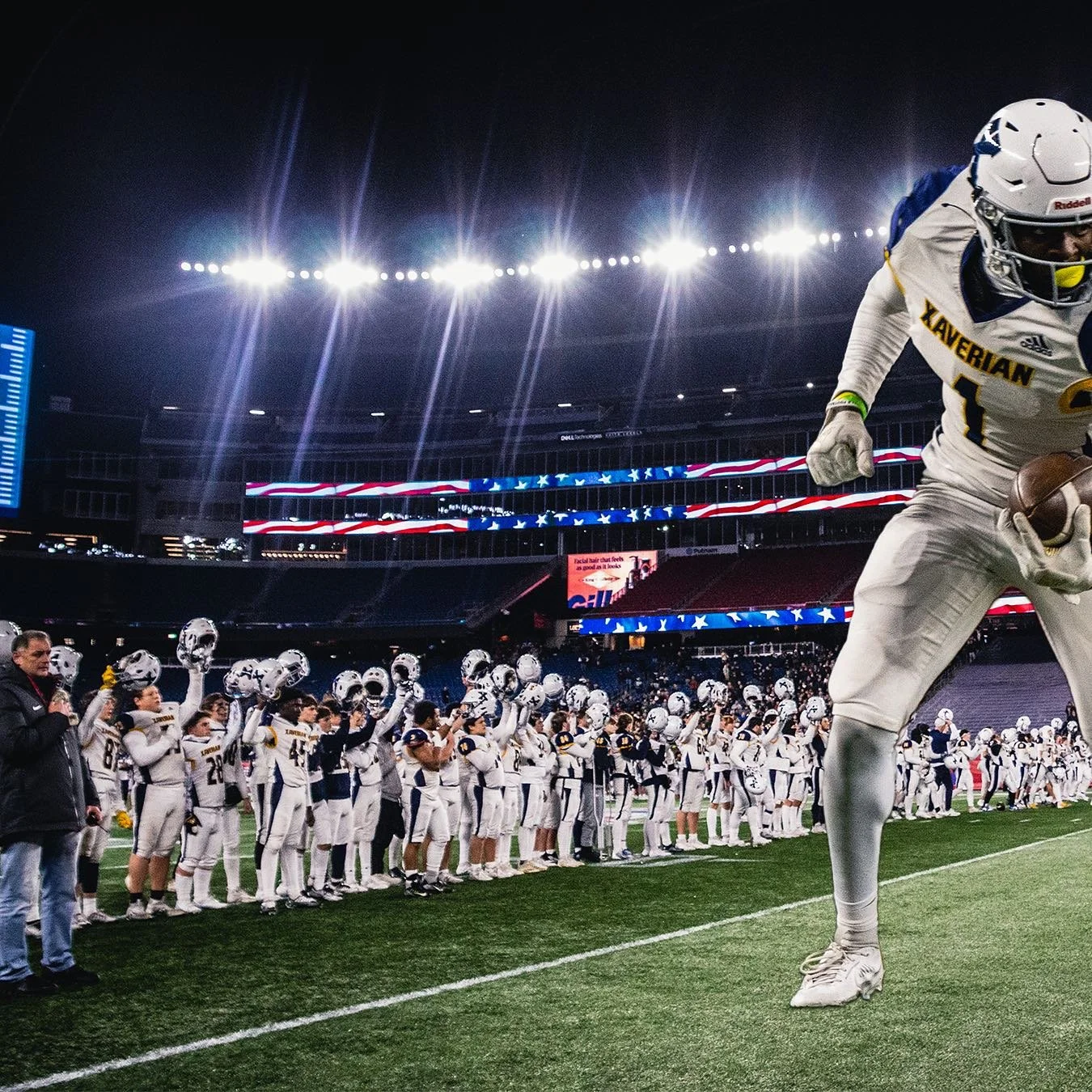 CHAMPIONS 💍

The Hawks take down #1 St John&rsquo;s Prep in a close battle to win the MIAA D1 Championship! Thank you for an amazing season @xbhsfootball 

Link to photos in bio, DM 4 Purchase!