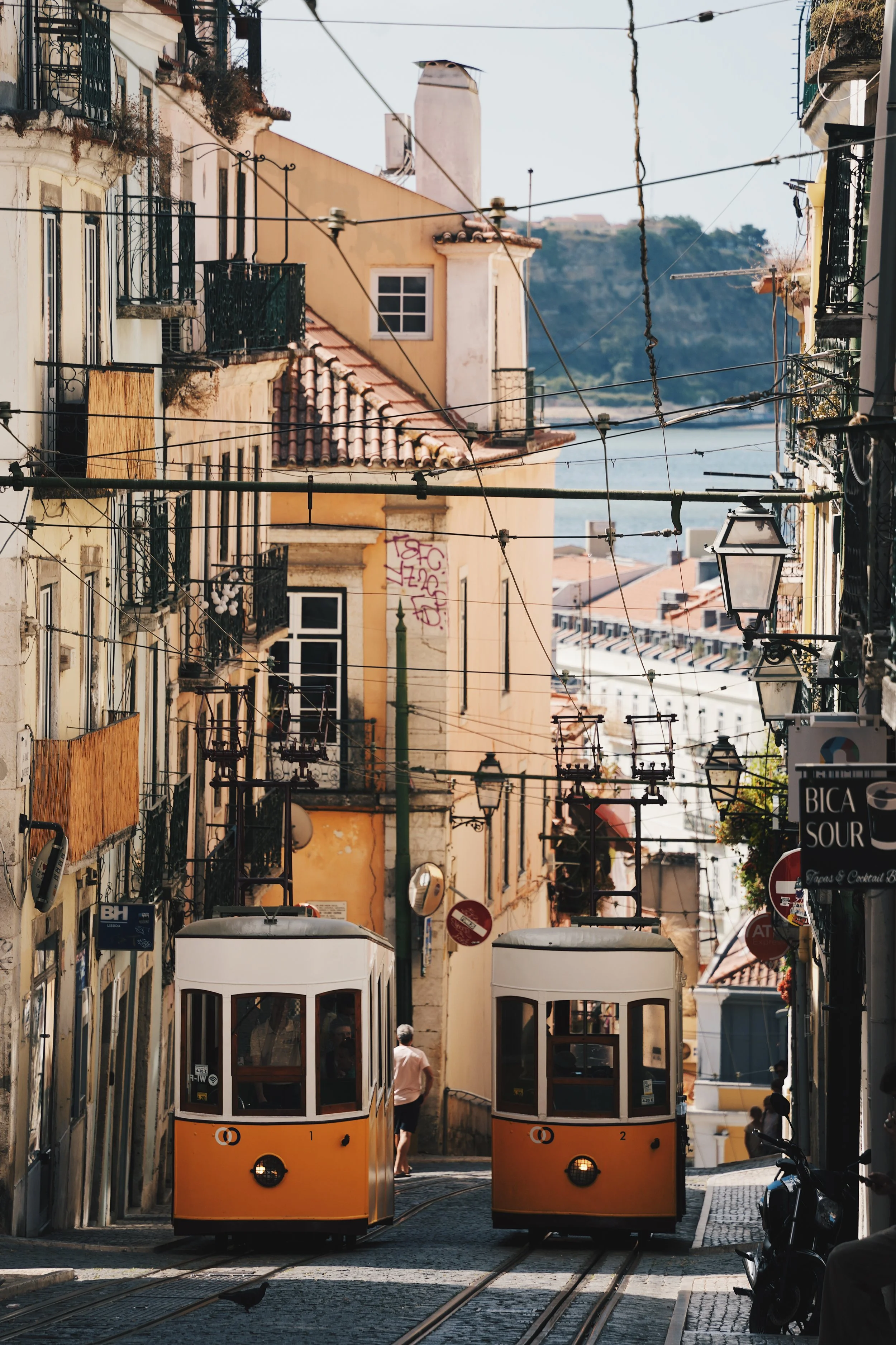 Lisbon Highlights: Ten Things to Do, See, and Experience 