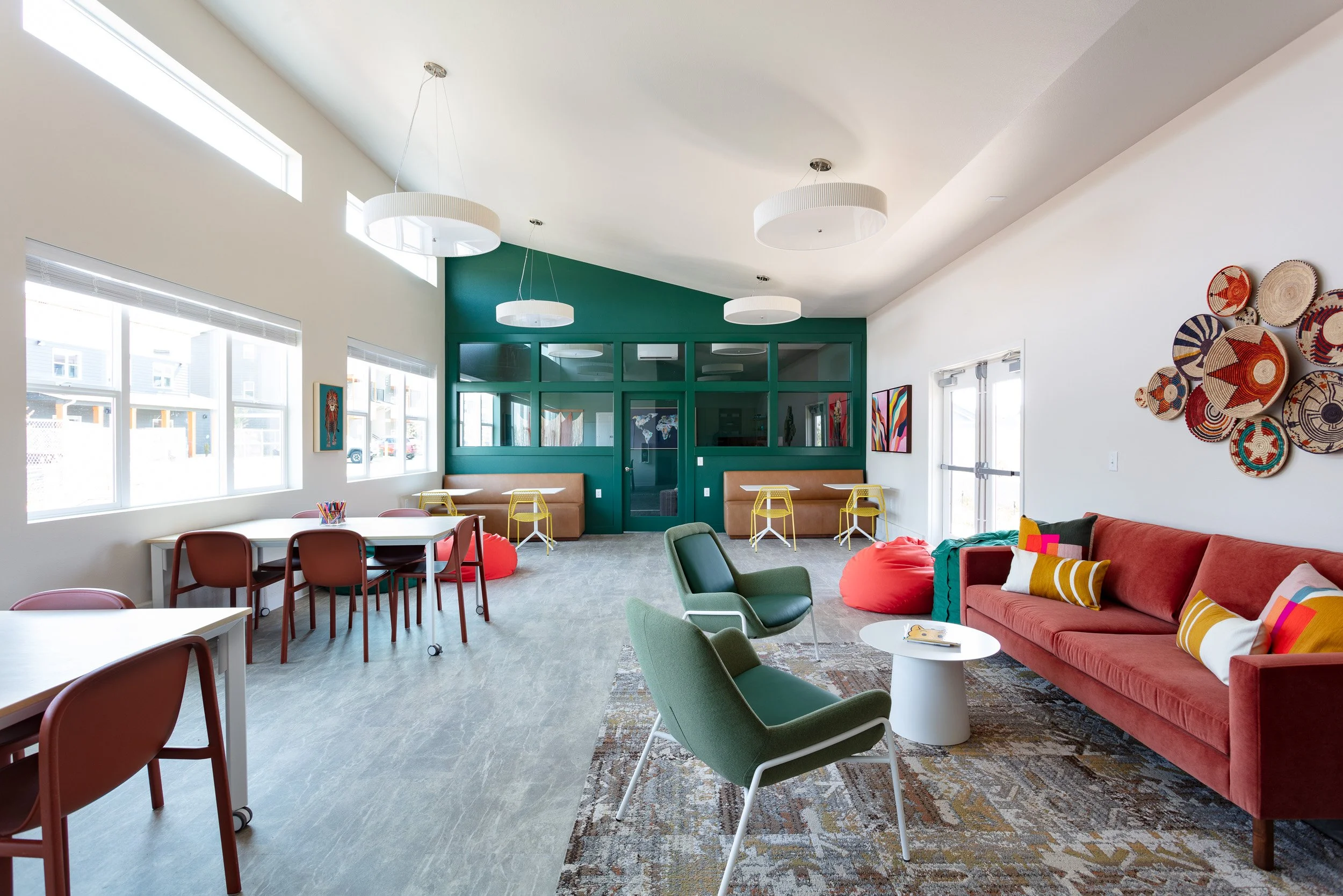 Lifestyle real estate photography of a modern community space in Eugene Oregon for property marketing