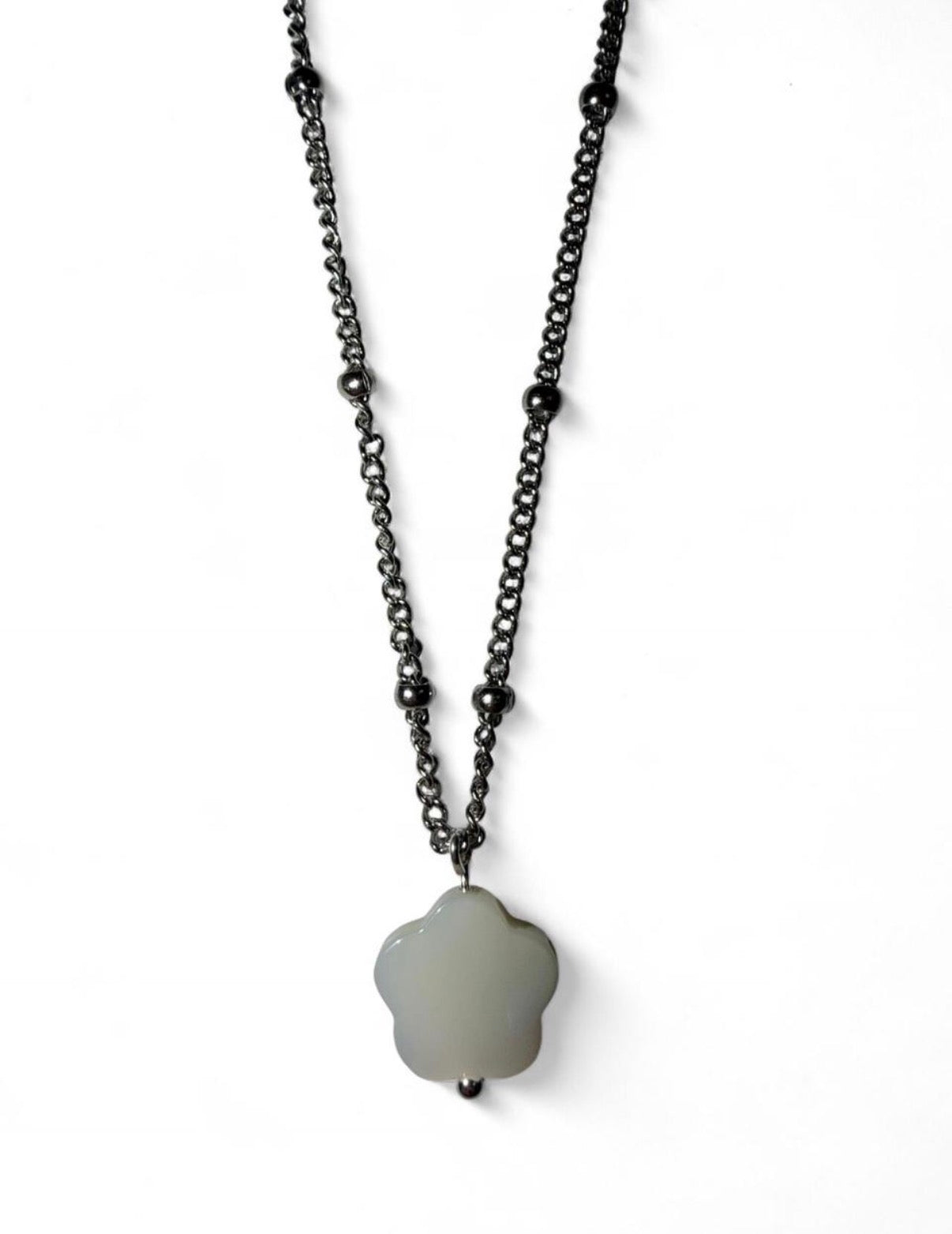 Mother of Flower Close.png