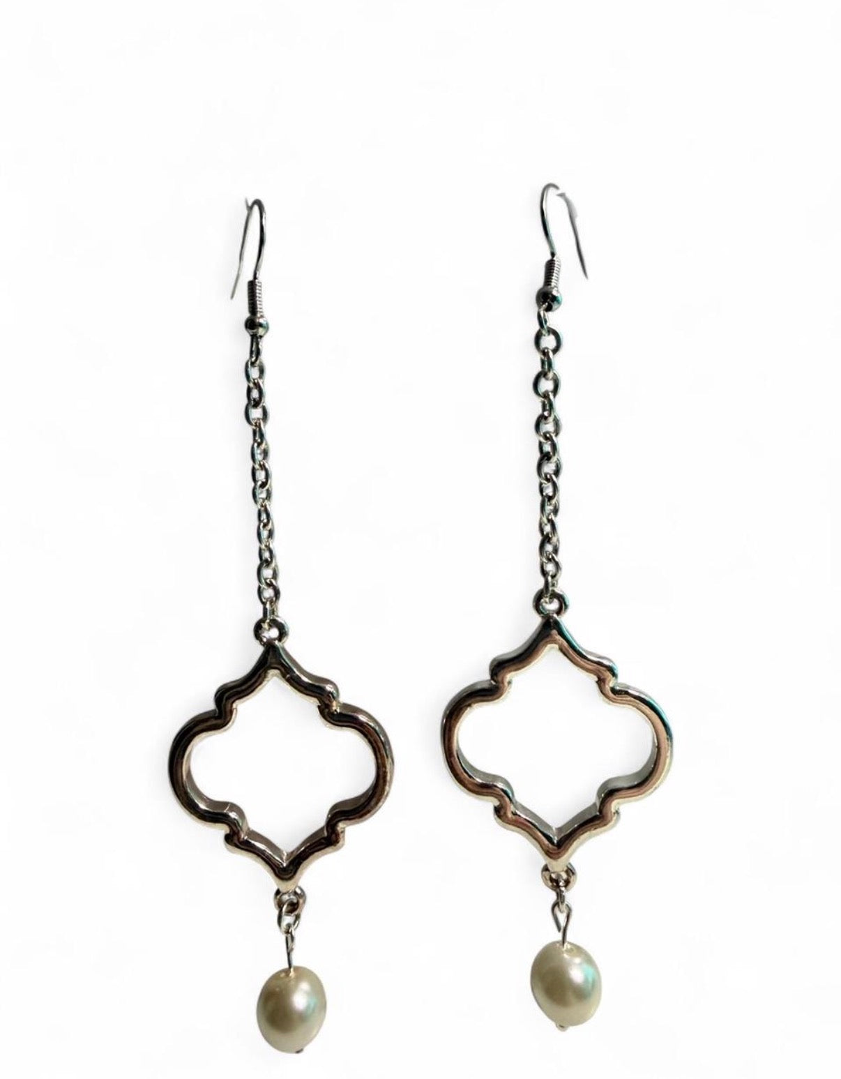 Silver Pearl (large) 3.png