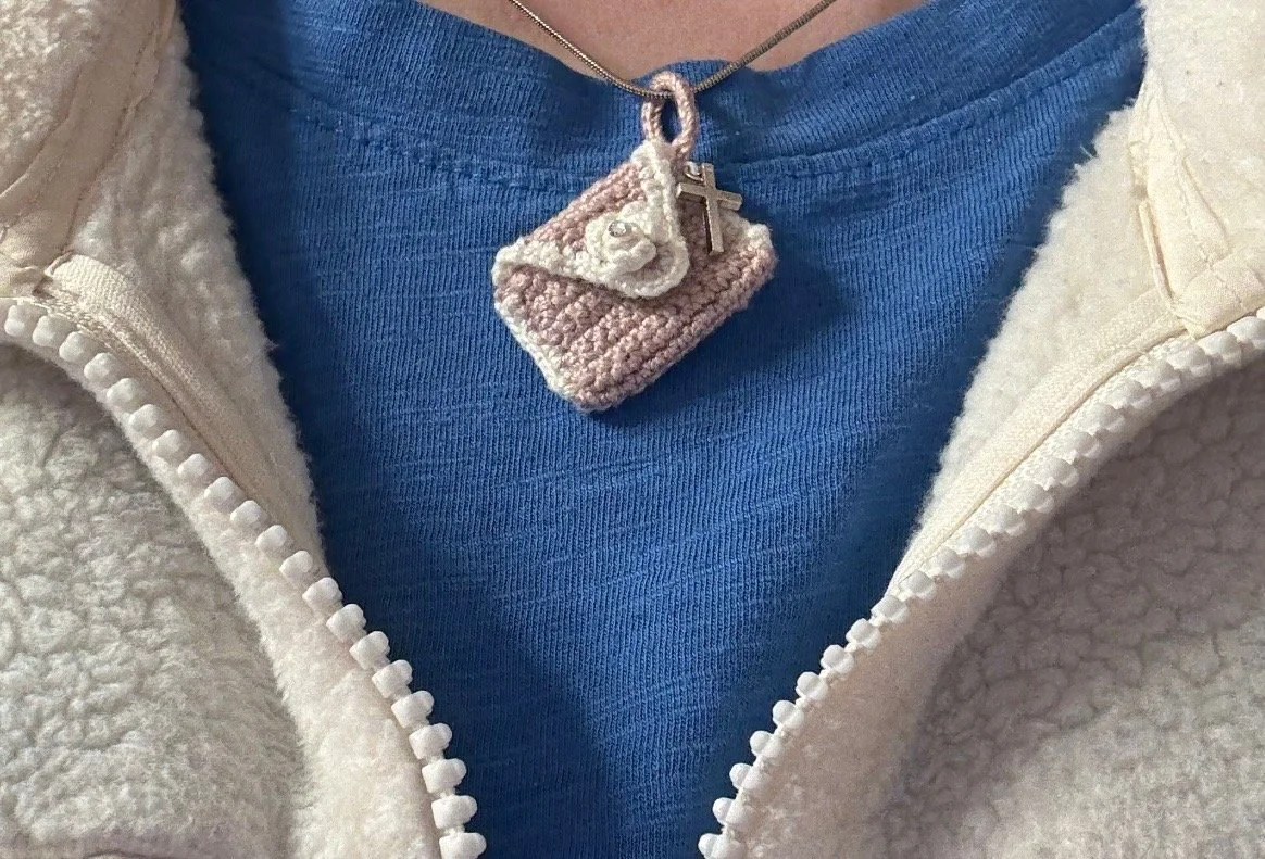 Crocheted Soft Rose Clutch Wristlet Pendant