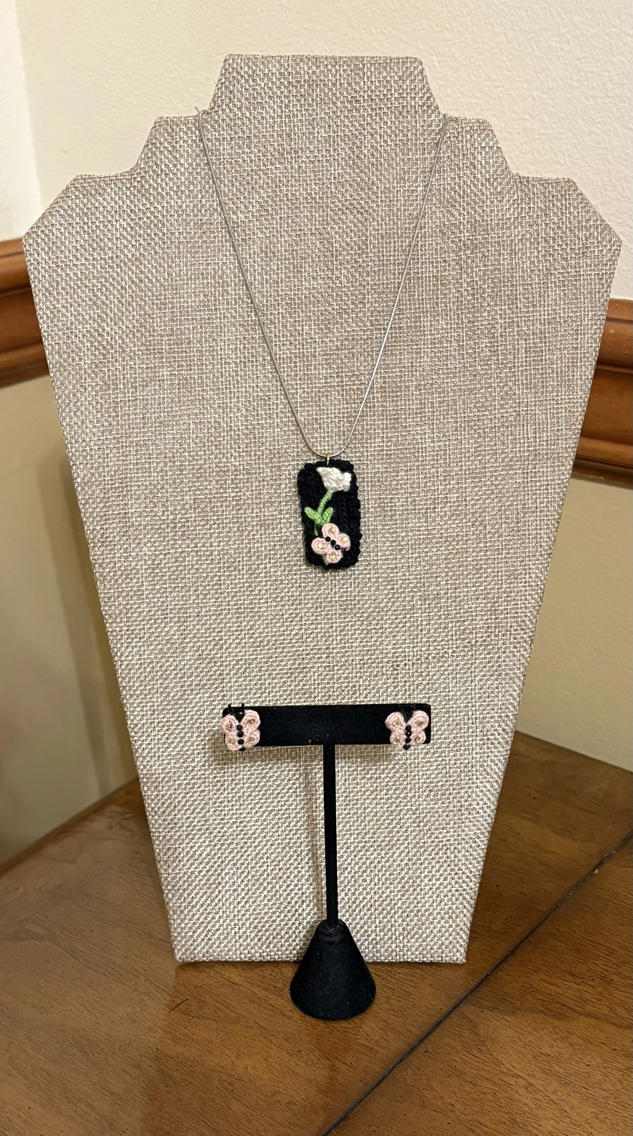 Flower with Butterfly Pendant and Matching Earrings