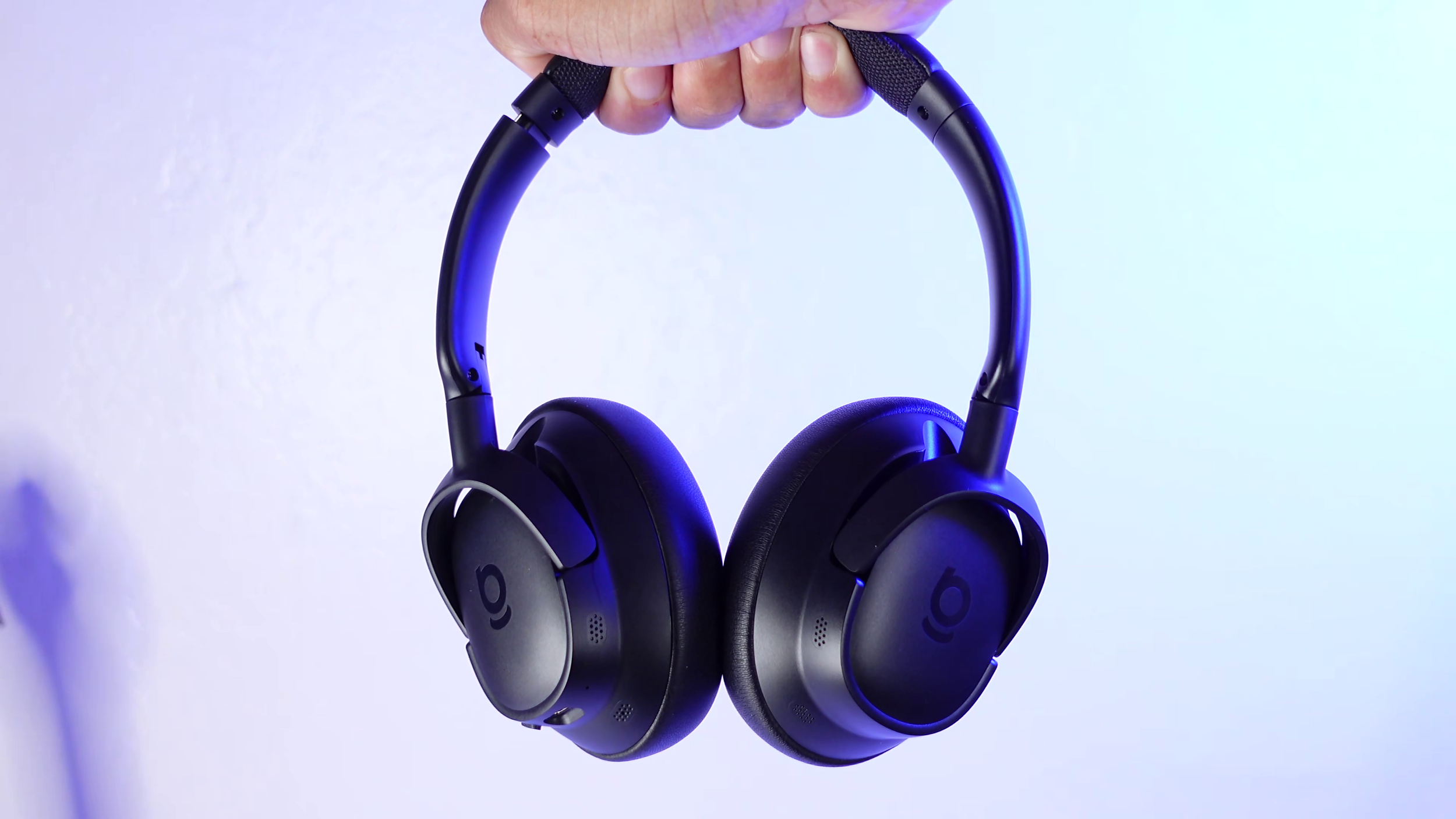 image holding bh1 with logo showing