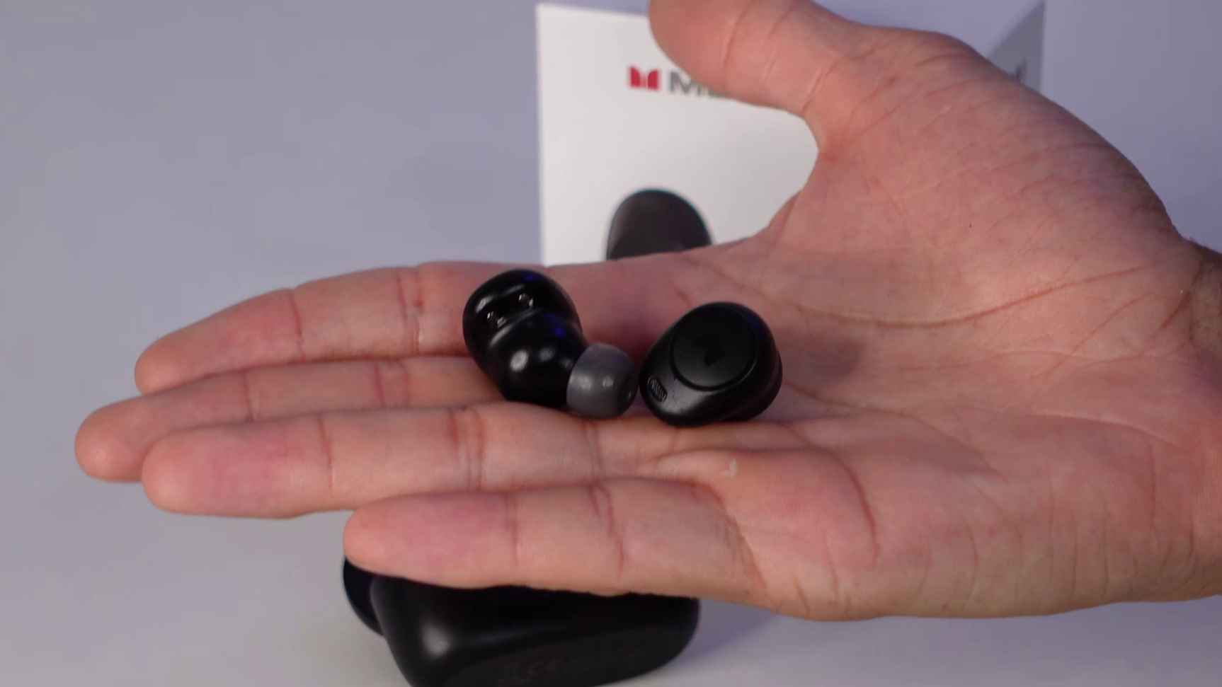 image holding airlinks