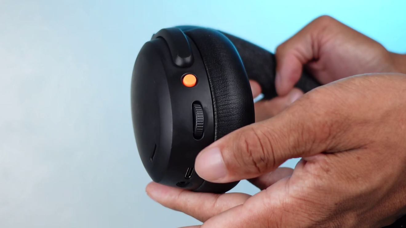 image of crusher anc 2 buttons