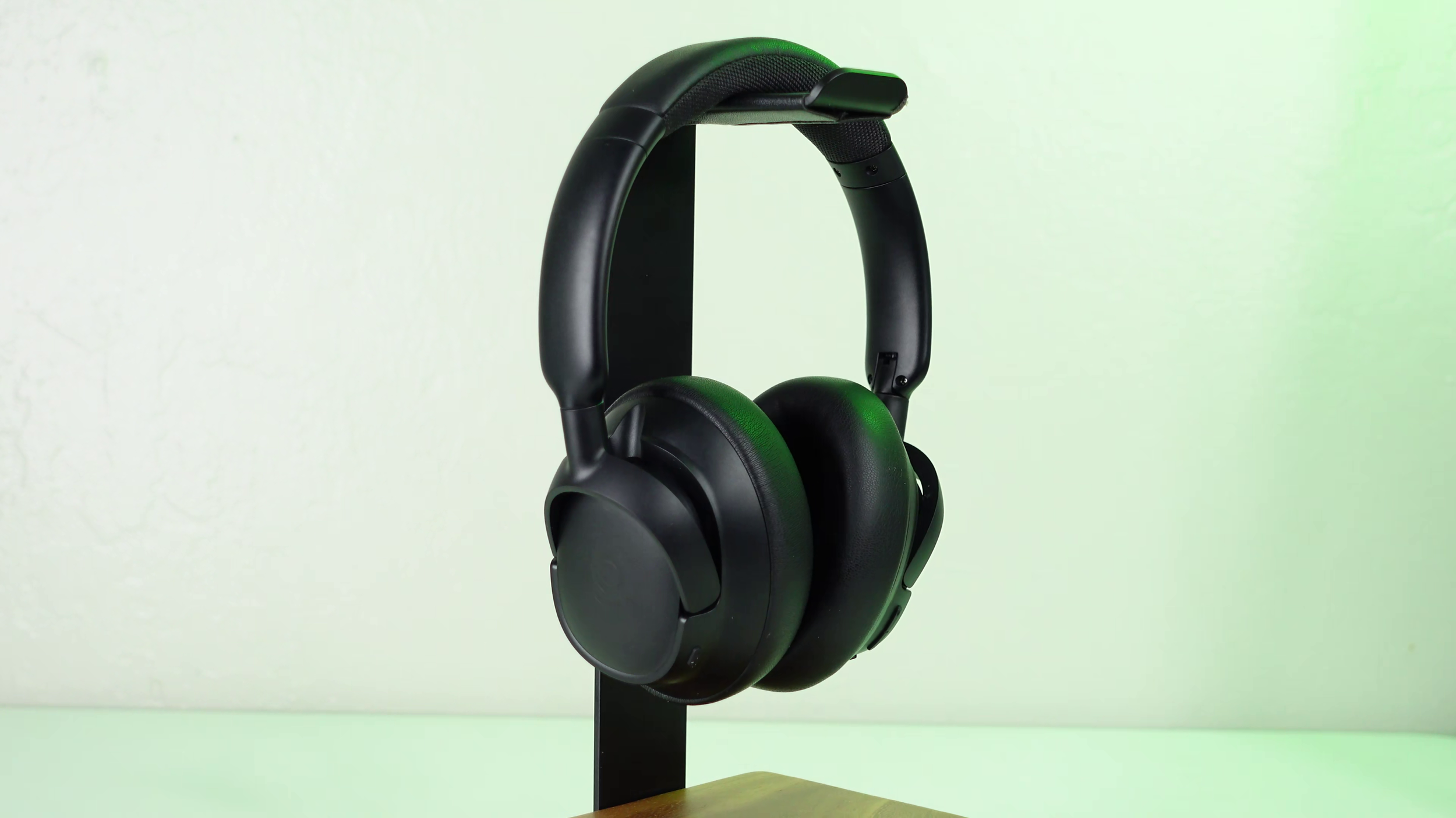 image of bh1 with green background