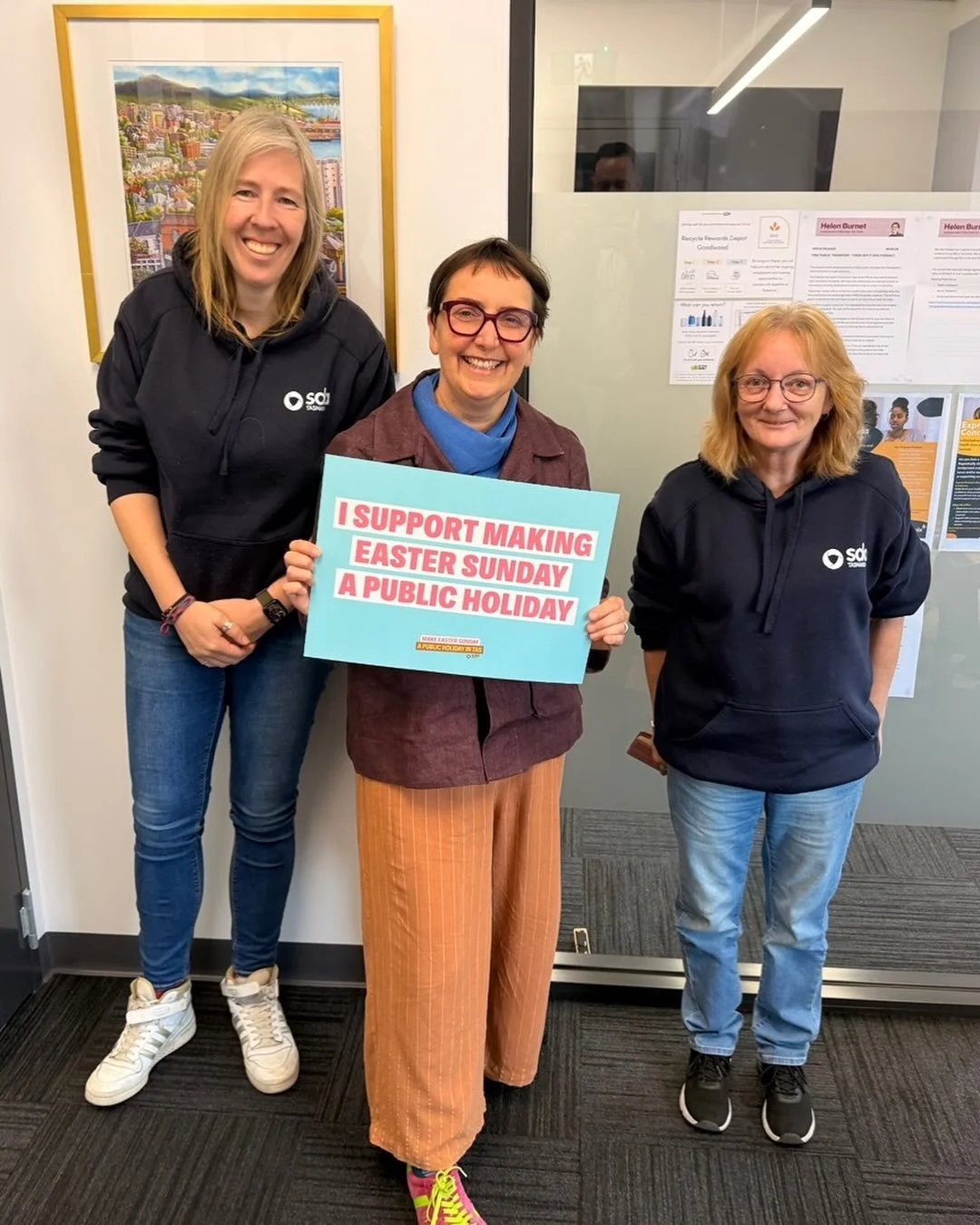 It was great to meet with @sdatasmania workers Katerina and Mel today. 

Workers in the hospitality, retail, health care, emergency services and transport sectors deserve public holiday rates when they have to work on Easter Sunday - just as they wou