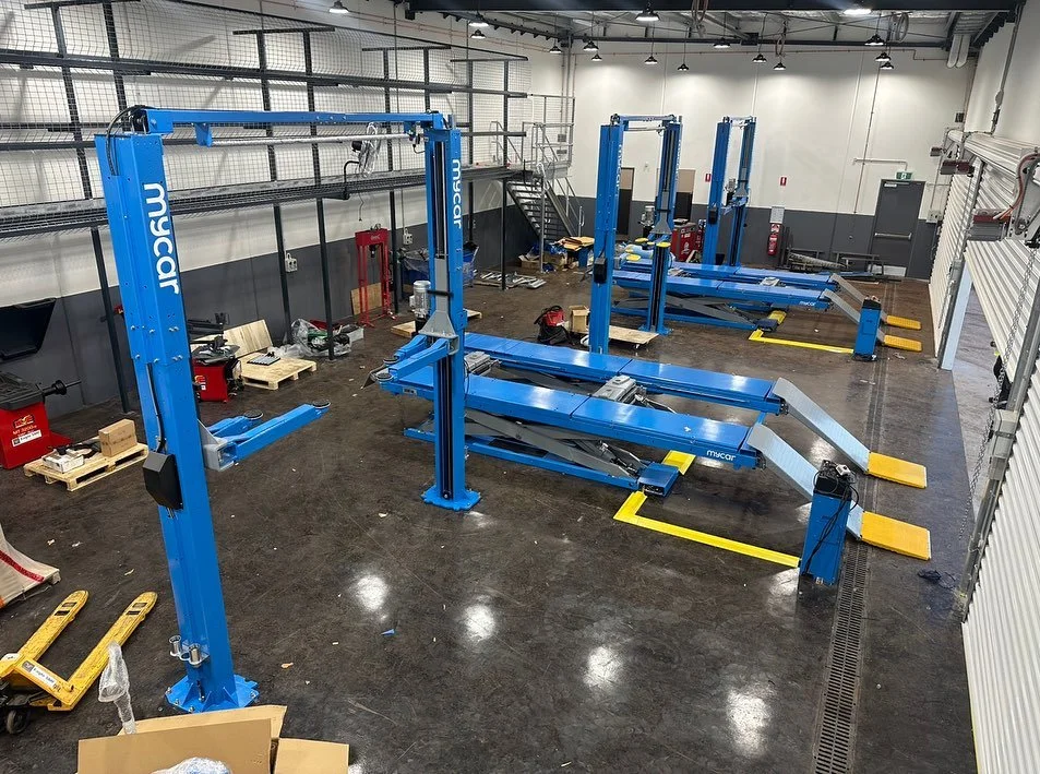 @mycartyreandauto Clifford Gardens is officially open. How good does this workshop look. 💪