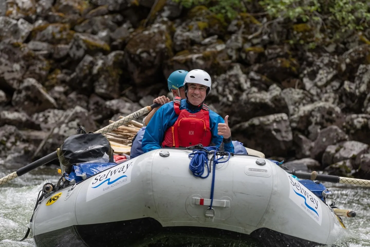 All smiles &amp; thumbs up when you&rsquo;re out on the Selway River🌲

Only a small number of rafting permits are issued each year, making a Selway trip a bucket-list experience!!

Find available dates on our website in our bio:)
&bull;
&bull;
&bull