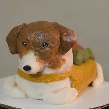 luna cake.jpg