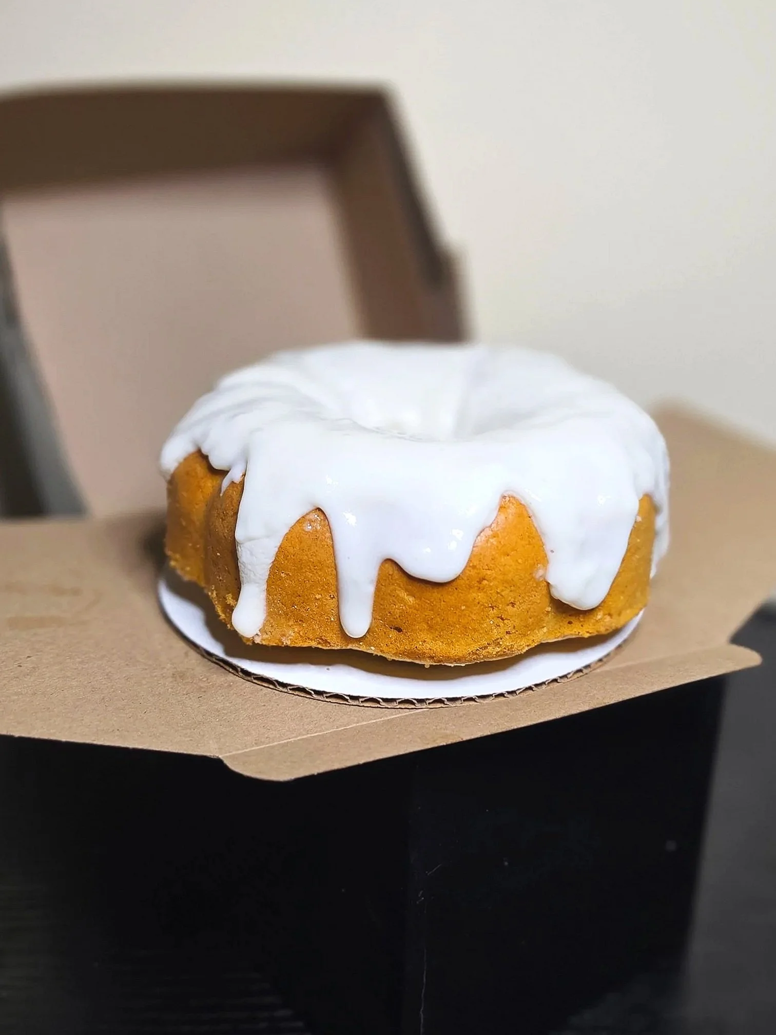 bundt+cake+package+whole.jpg
