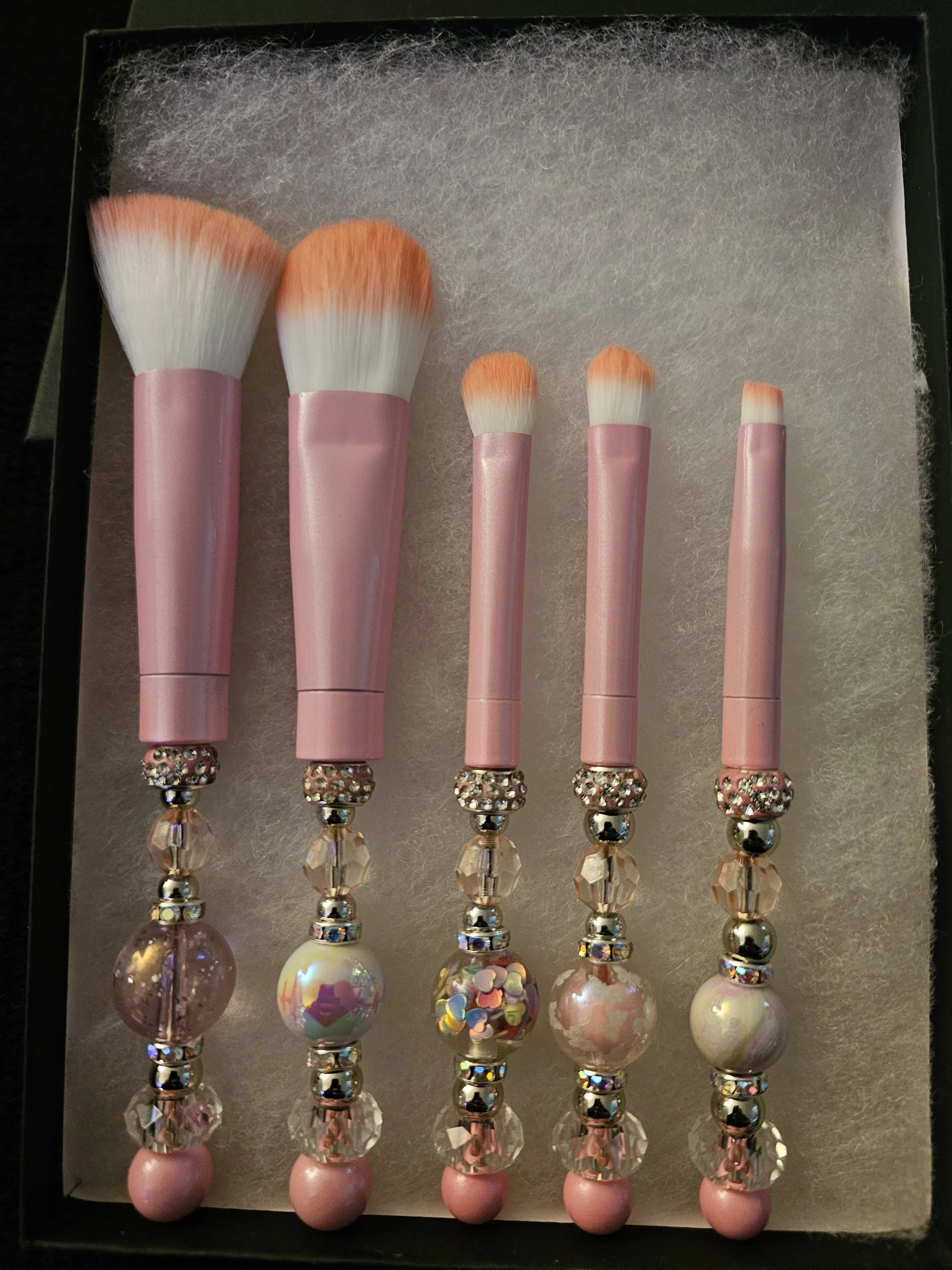Light Pink and White Full Makeup Brush Set