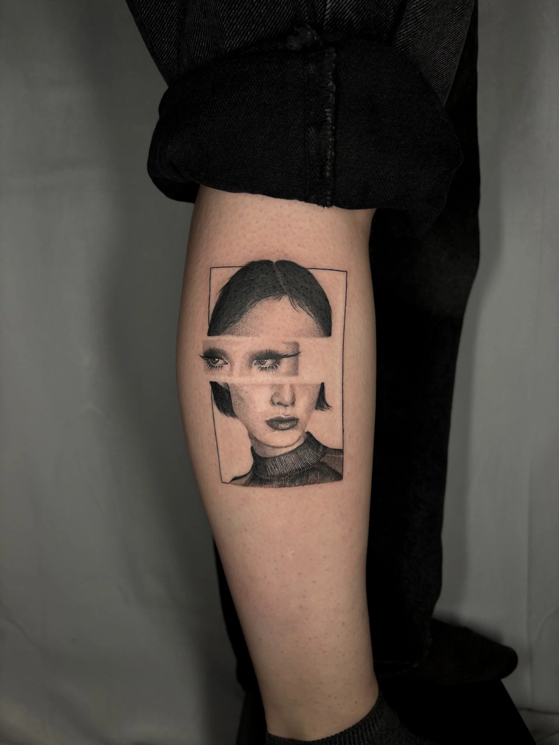female_eyes_geometric_realism_tattoo-scaled.jpg