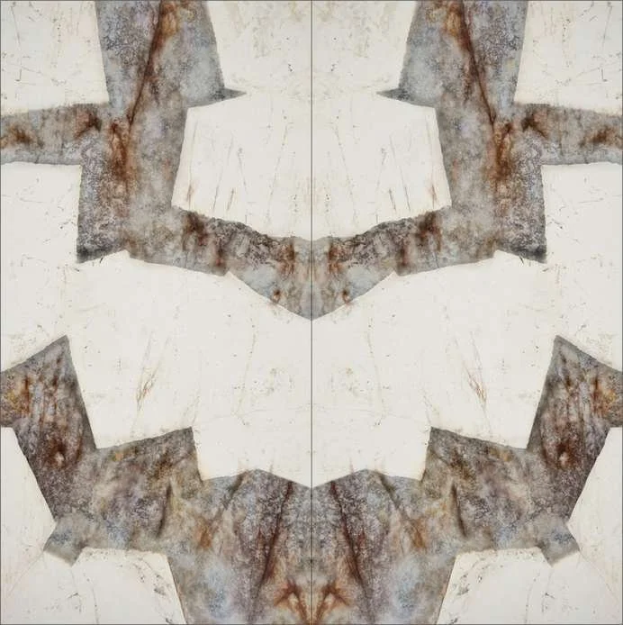 ETERNOS surface ET-6004 Patagonia Bookmatch display