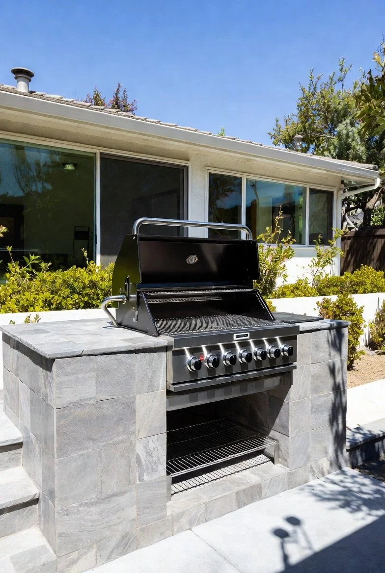 Professional BBQ Grill Cleaning in Los Angeles: What Homeowners Should Know Before Hiring