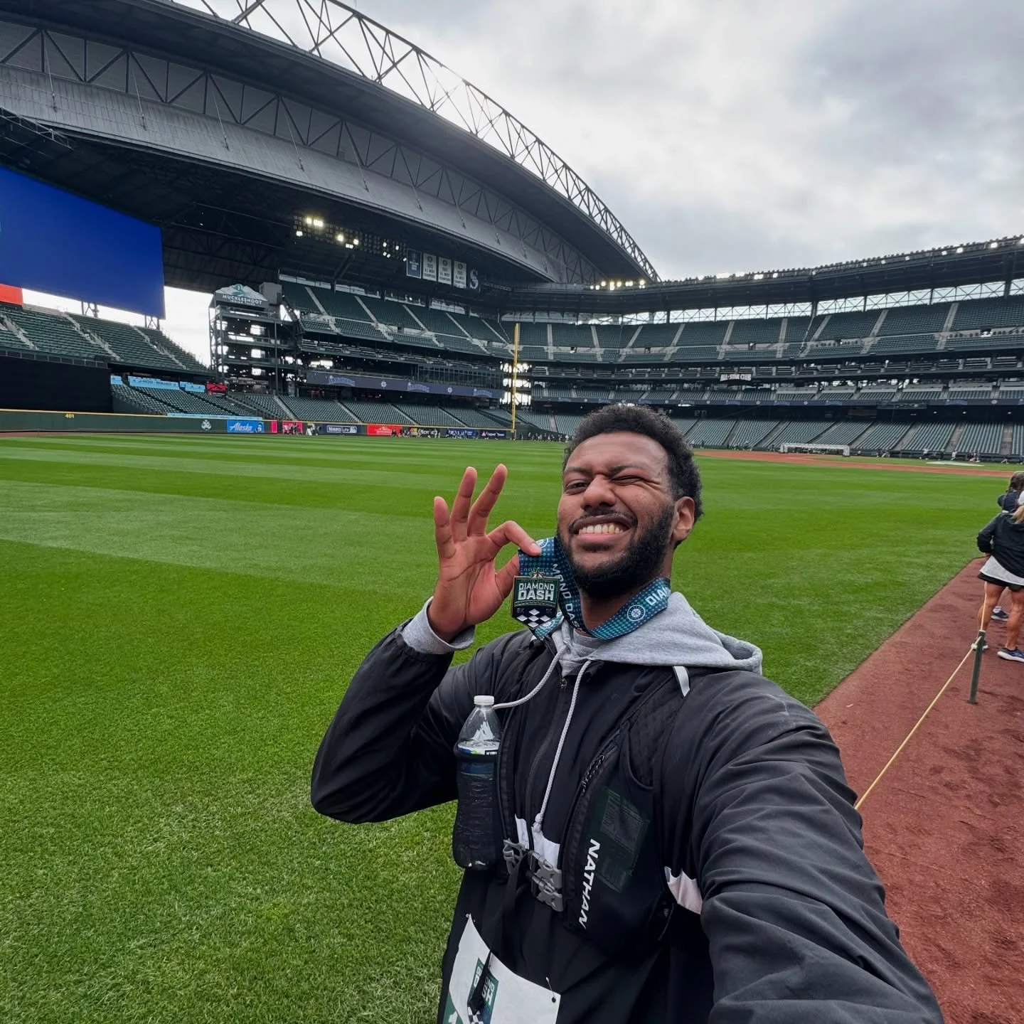 It&rsquo;s not everyday you get to run in a baseball stadium!

Over the weekend I had the opportunity to run the Diamond Dash 5k at T-mobile park a head of the Mariners home opener tomorrow! ⚾️

This got me thinking about a cool design project that c