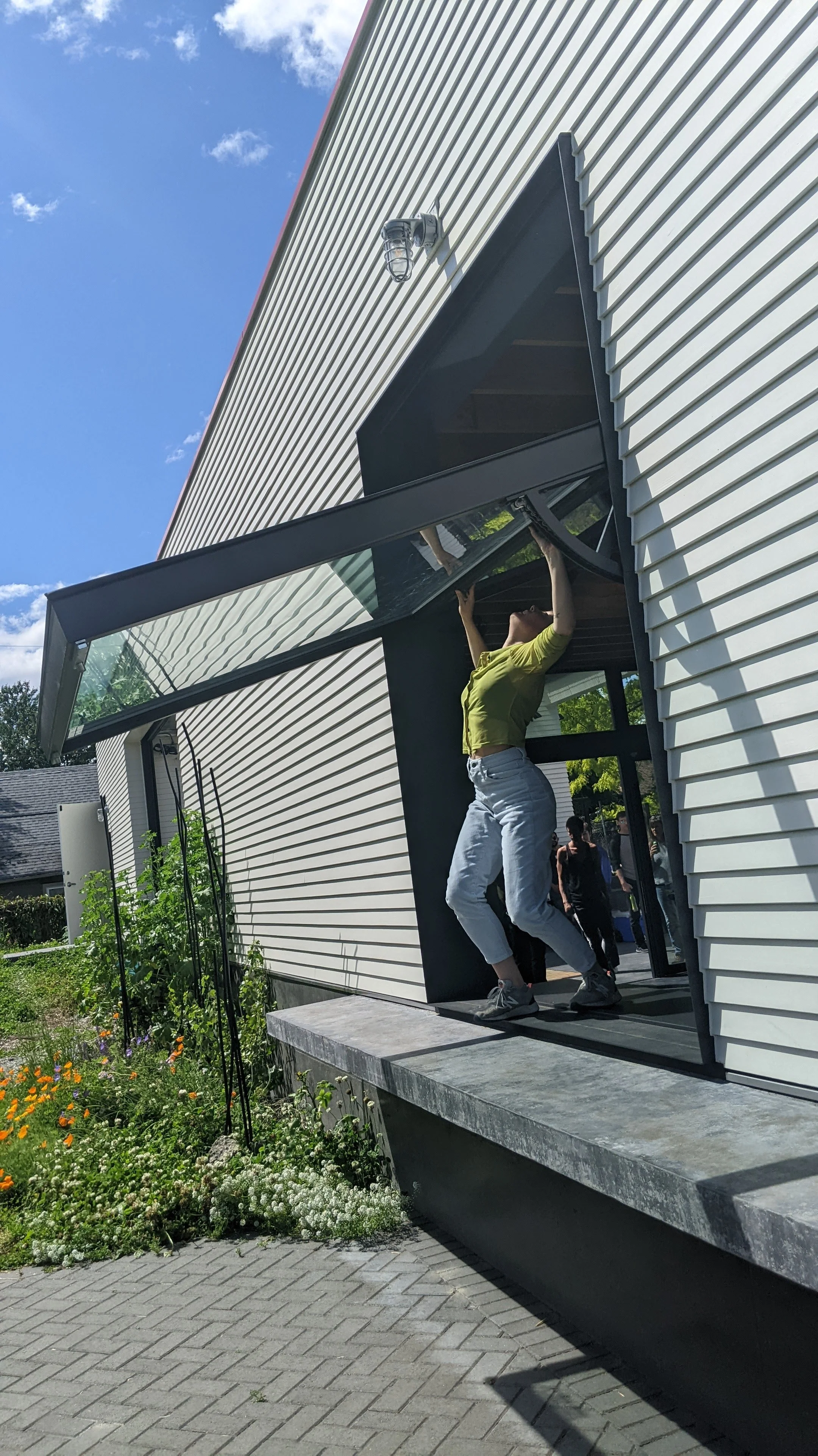 Ode_Photos by Ben Beres_20220611_222349816.jpg