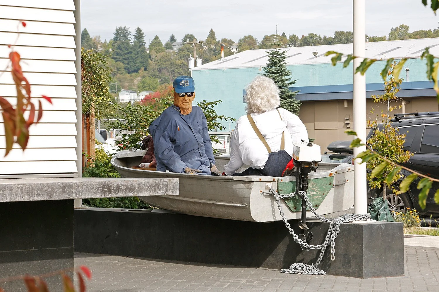 GoldenCage_photo by Mark Woods_0284.jpg