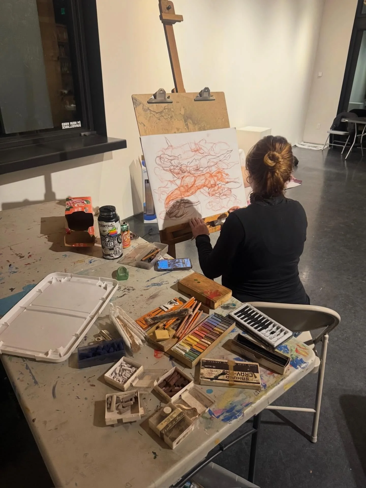 Join us! We are hosting two figure drawing sessions this month with Diana Oliphant (@diana_jean_o). Drop in, pay what you can (all proceeds go to the model), and draw!

Wednesday, March 4th and Wednesday, March 18th
Doors 5:30
Drawing 6-8p
6525 Ellis