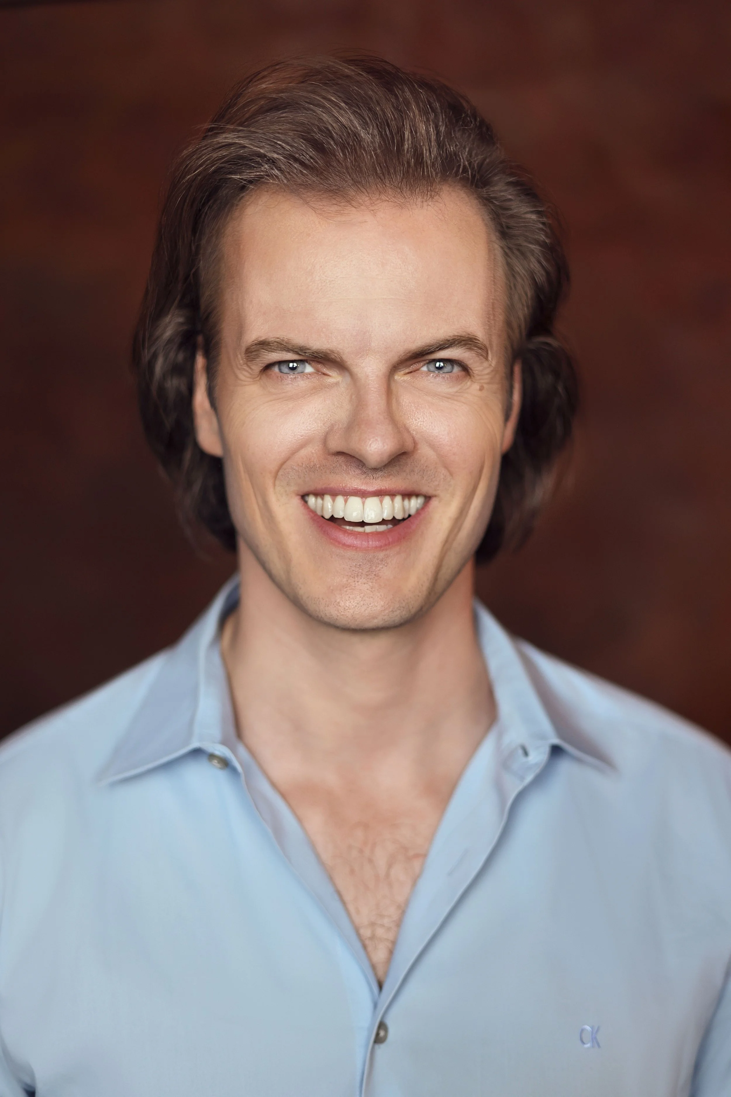 MAX ADAM HEADSHOT 2000x3000 4.jpg
