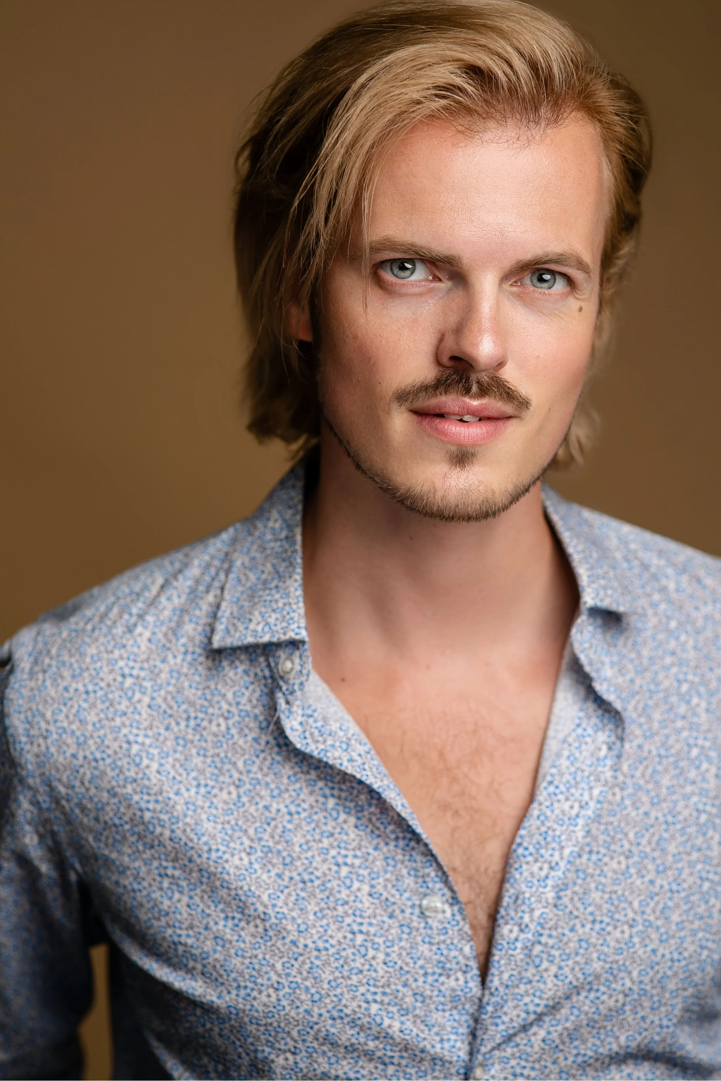 MAX ADAM HEADSHOT 2000x3000 12.jpg
