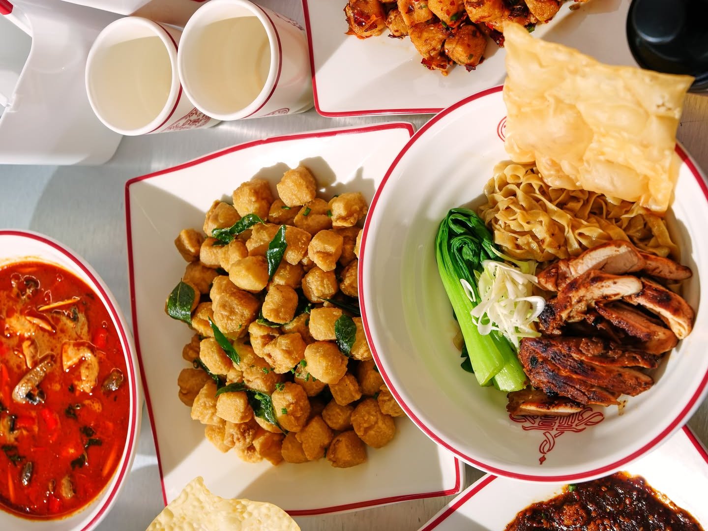Looking for the best Chinese food Canggu has to offer? The tables are getting fuller at Wok This Way with our exciting new menus! Come for the Bakmie, stay for the good times.