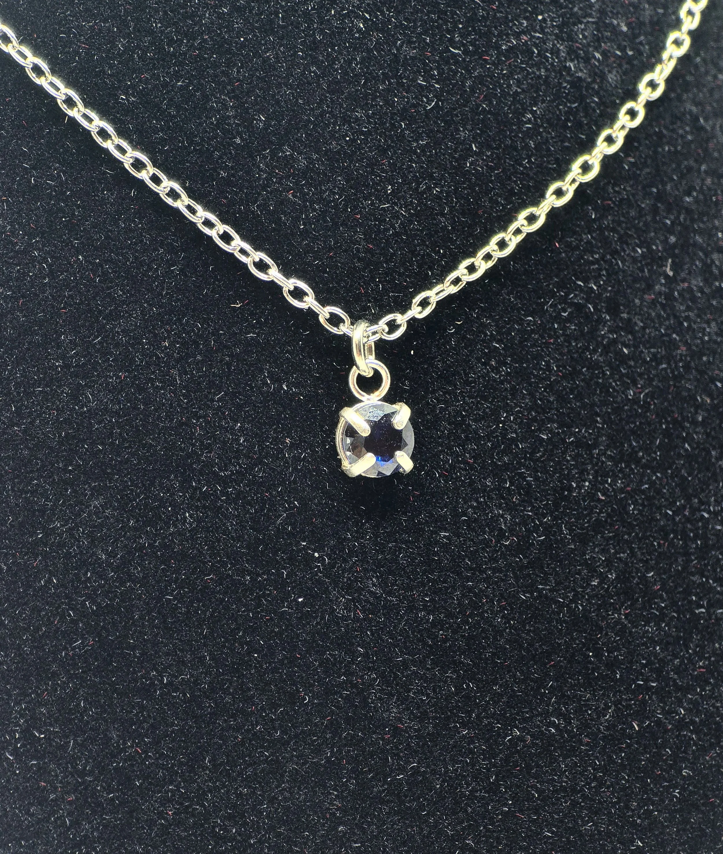 Nanosital Blue Sapphire, Medium Colour #A597 Gemstone 02.jpg