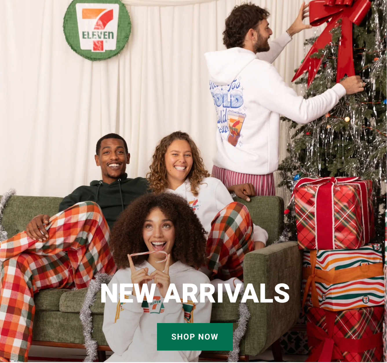 CLIENT: 7-ELEVEN - HOLIDAY 2025
Holiday set styling and visual merchandising collaboration with 7-Eleven, elevating mass-market retail through modern editorial product storytelling designed for international-scale digital use. 