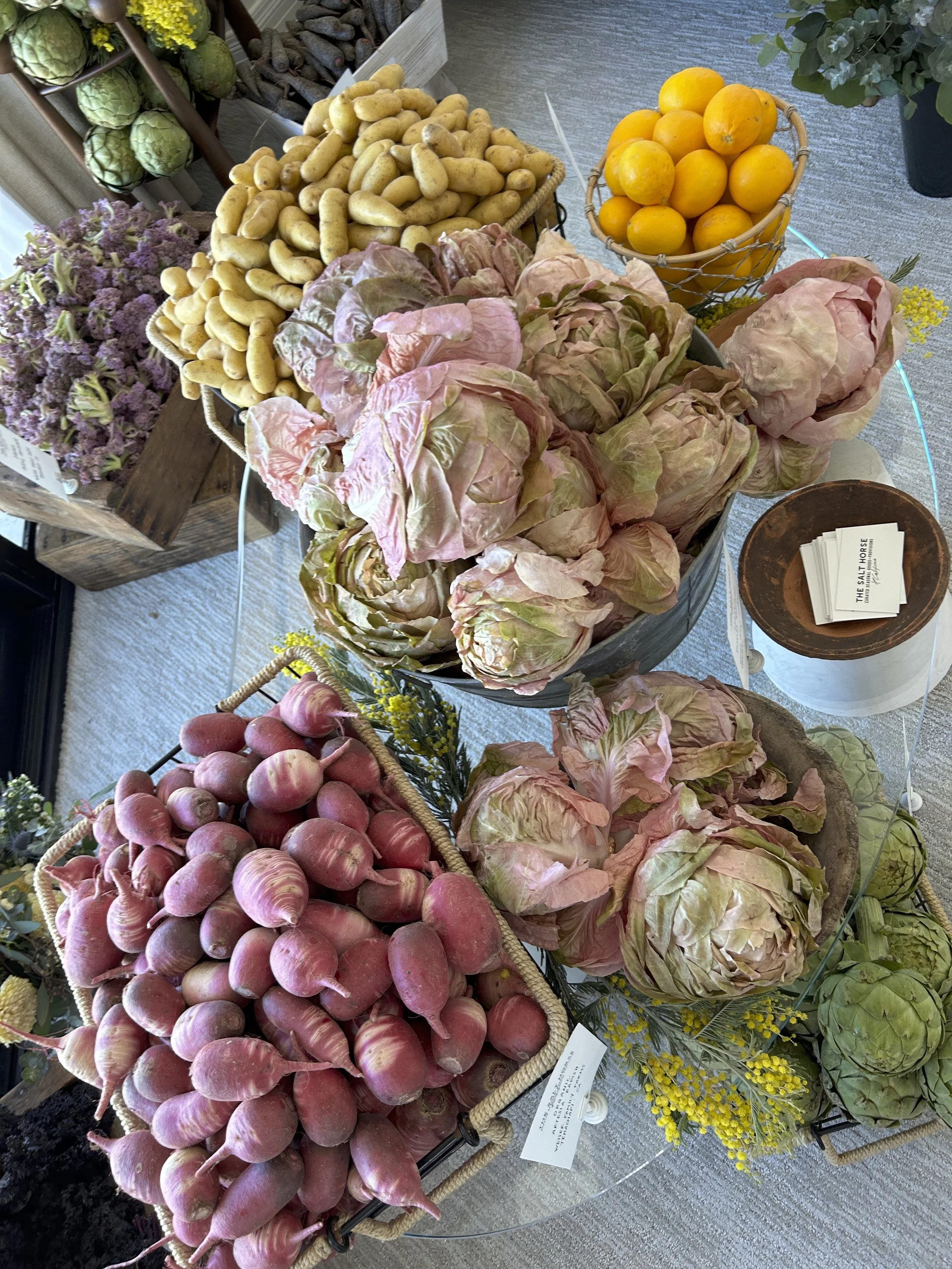 CLIENT: IRIS & ROMEO
Farm-to-table driven brand activations for internationally renown brands - transforming culinary design into immersive experiences that elevate brand moments. 