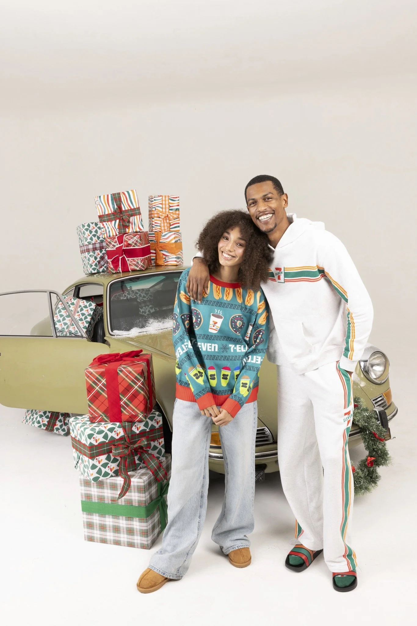 CLIENT: 7-ELEVEN - HOLIDAY 2025
Holiday set styling and visual merchandising collaboration with 7-Eleven, elevating mass-market retail through modern editorial product storytelling designed for international-scale digital use. 