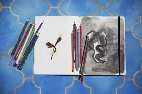 Product styling and flat lay composing, elevating consumer goods through modern, editorial visuals, designed for brand's e-commerce and digital use. 