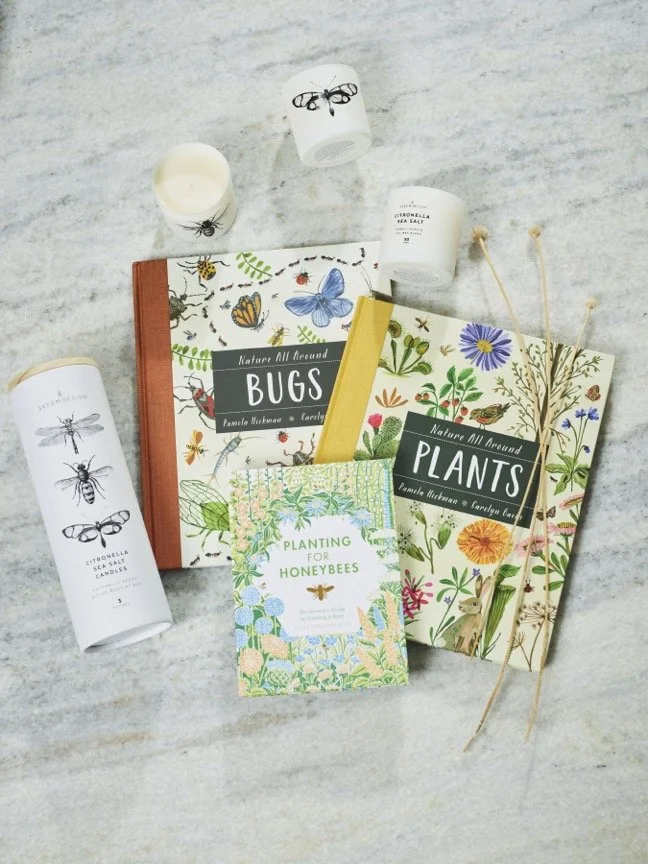 Product styling and flat lay composing, elevating consumer goods through modern, editorial visuals, designed for brand's e-commerce and digital use. 