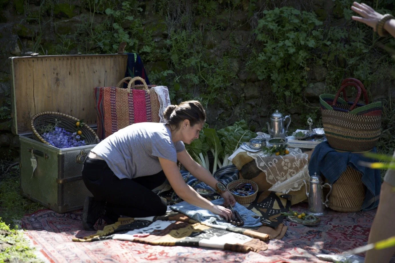 Styling and visual direction across food and consumer products, creating modern, editorial imagery that elevates brand experience and storytelling across digital, hospitality, and retail platforms. 