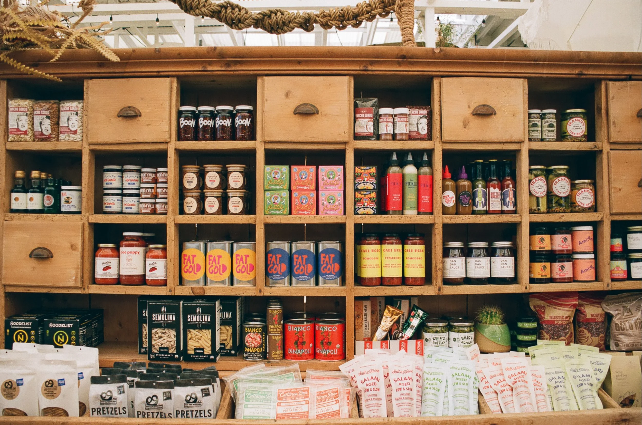 I design retail environments and product sets that transform every day products into elevated, editorial, and commercially successful brand experiences. 