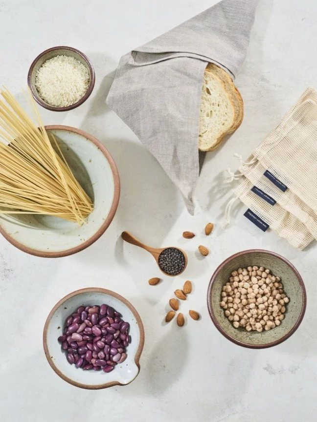 Food styling and visual installations, translating ingredients into editorial compositions, designed for hospitality, brand, and digital storytelling. 