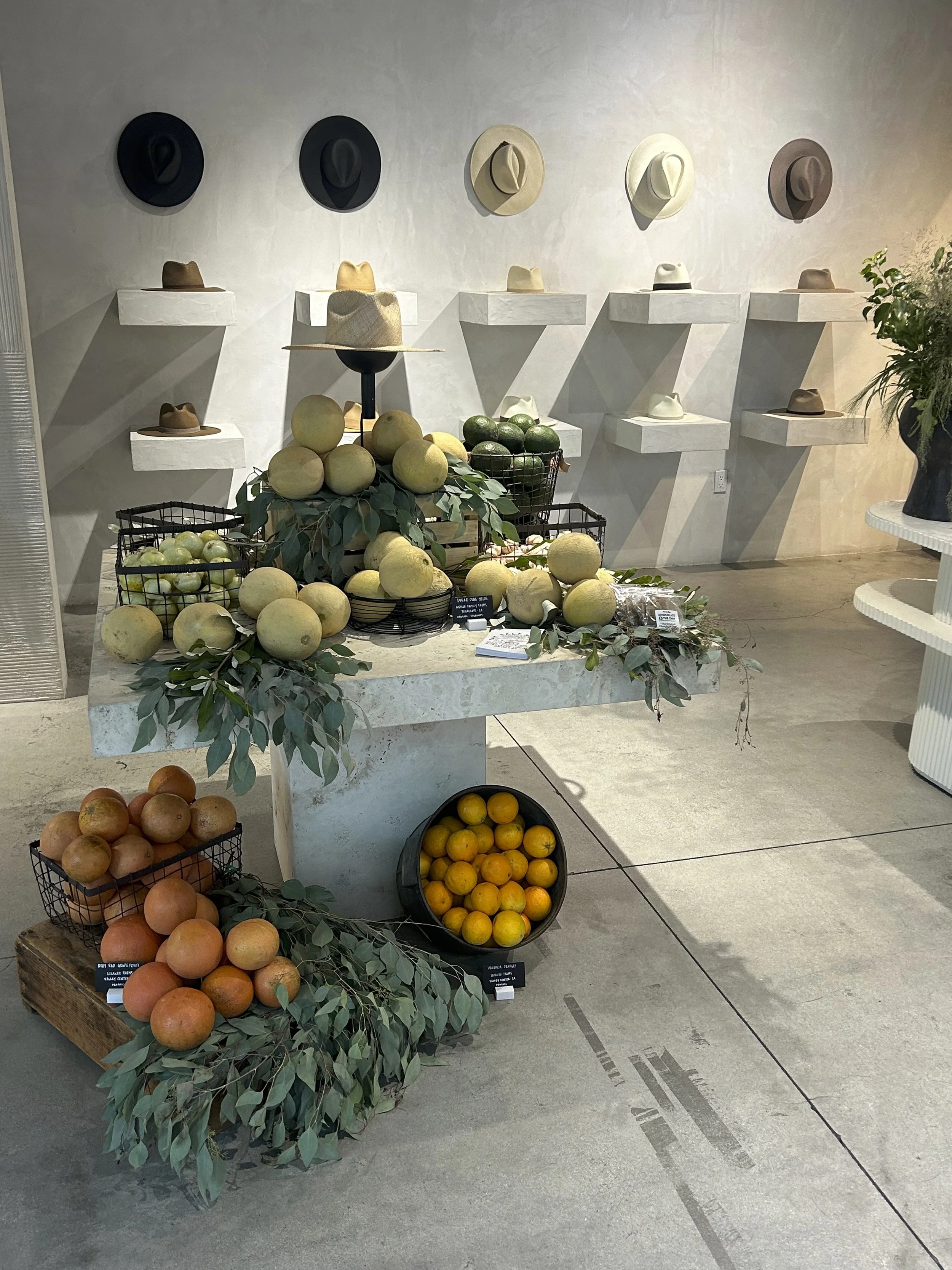 CLIENT: JANESSA LEONE
Farm-to-table driven brand activations for internationally renown brands - transforming culinary design into immersive experiences that elevate brand moments. 