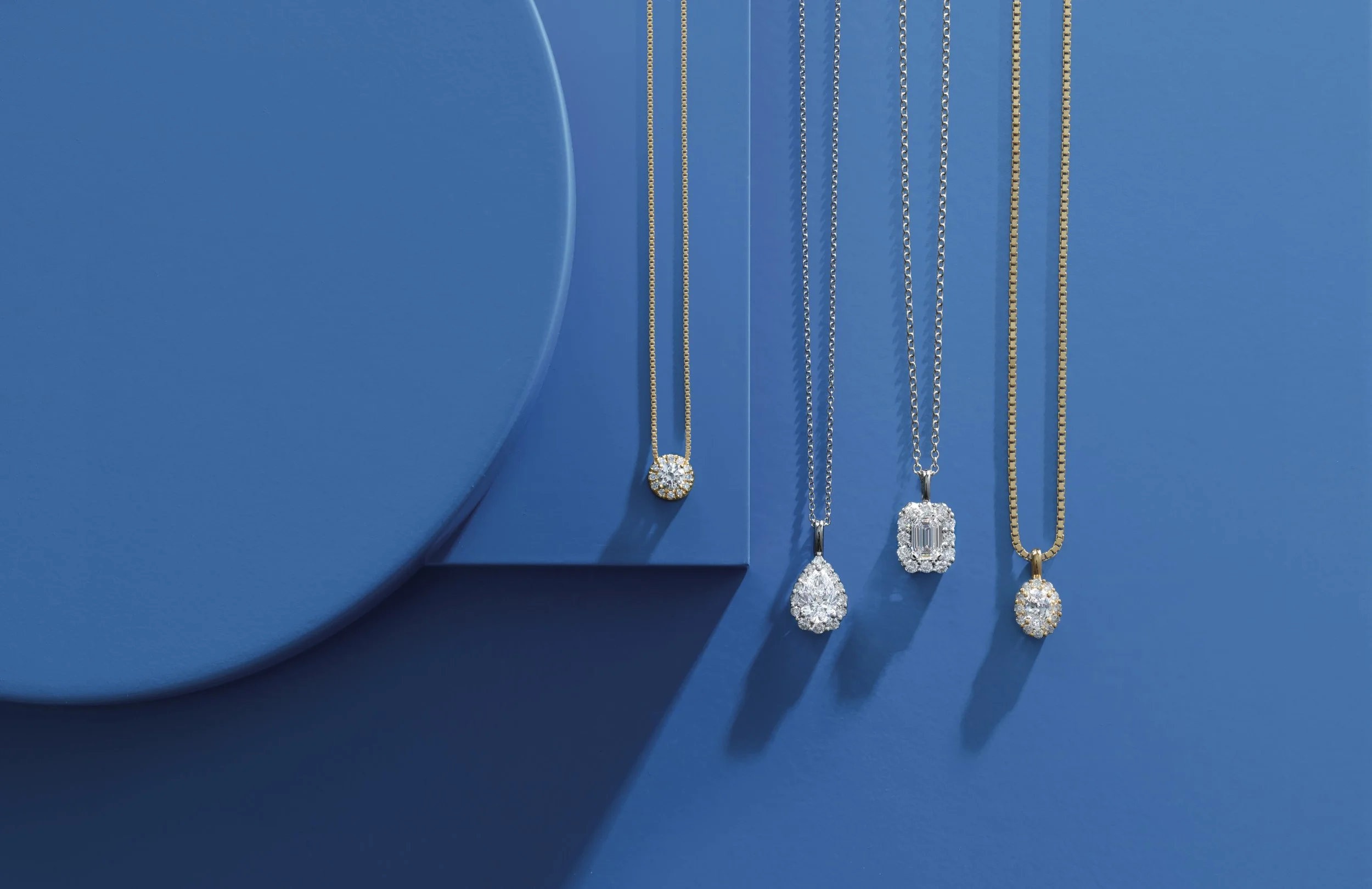 It&rsquo;s never to early to start your holiday shopping ✨

(Natural diamonds, lab grown diamonds, diamond necklaces, diamond jewellery, diamond dealer, Vancouver)